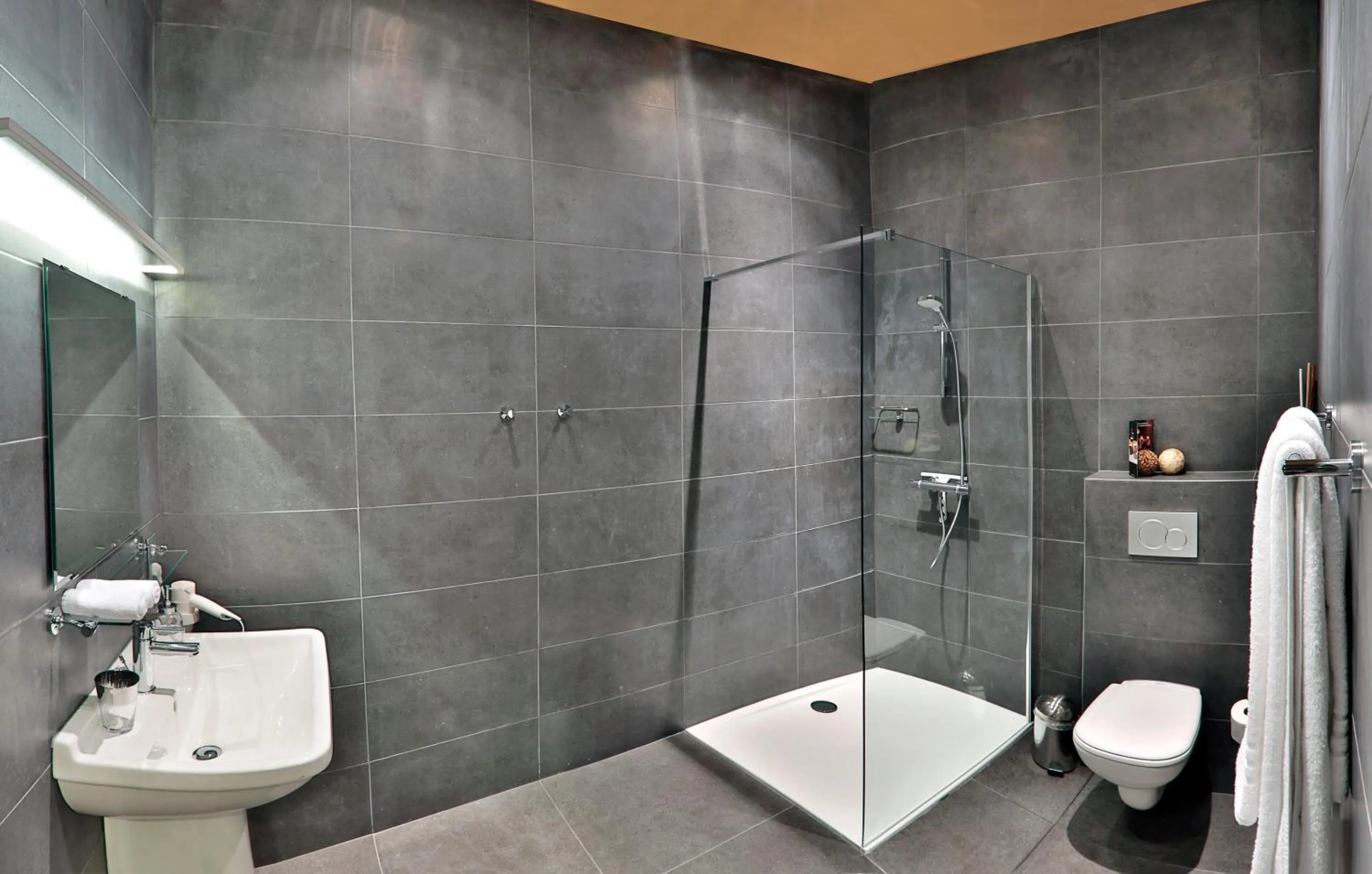 Bathroom in Hotel Moon