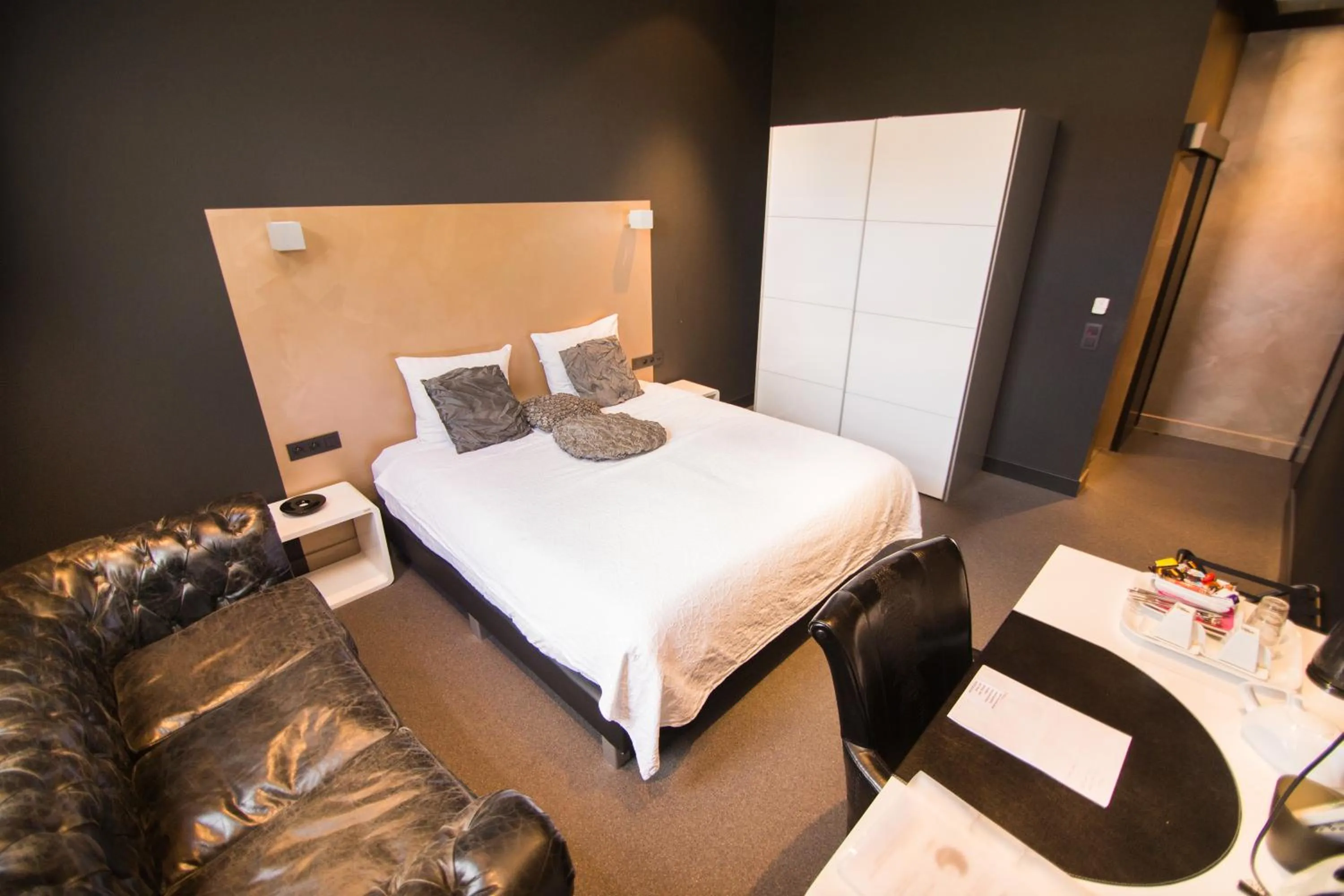 Photo of the whole room, Bed in Hotel Moon