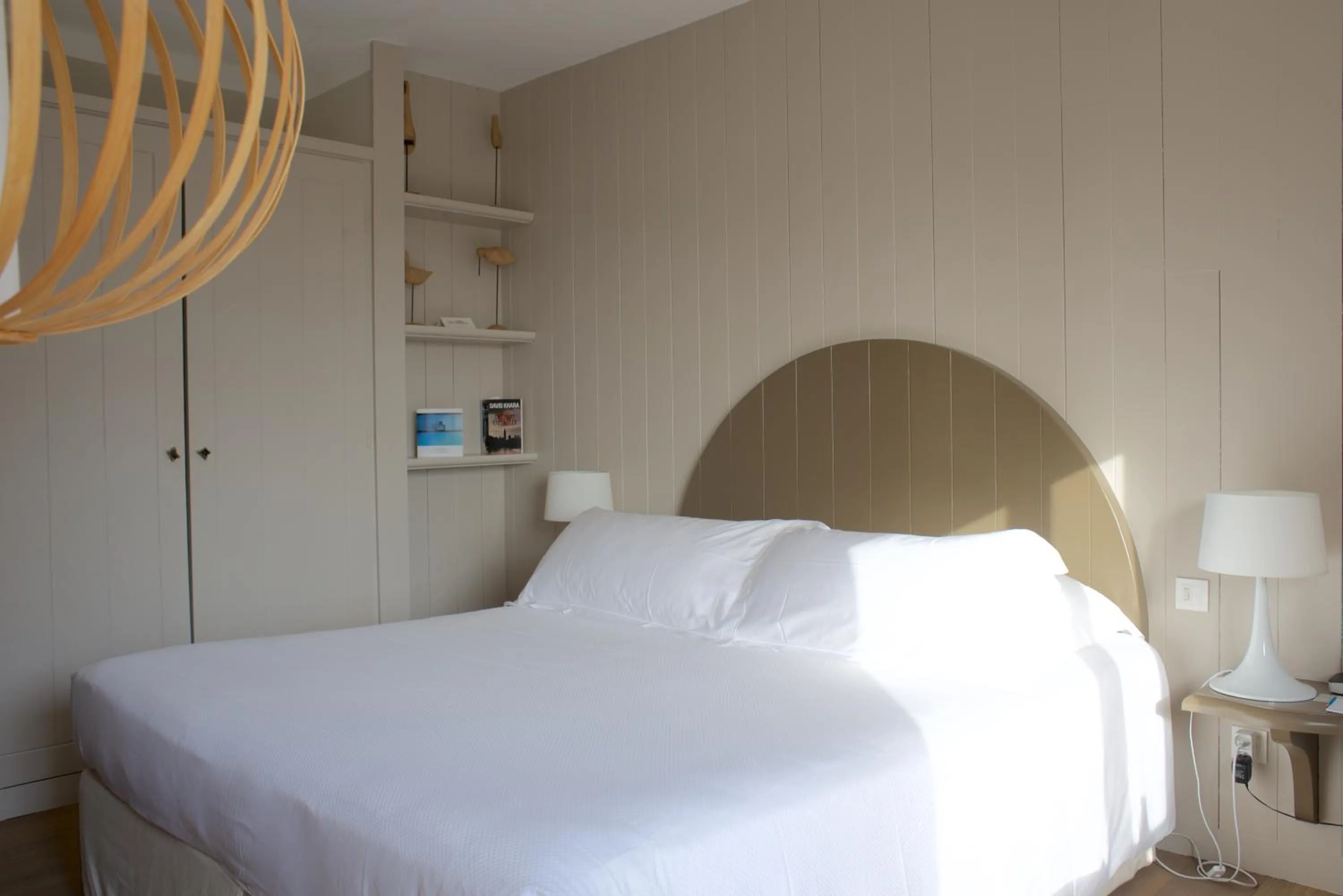 Bed in Grand Hôtel De Cala Rossa & Spa Nucca