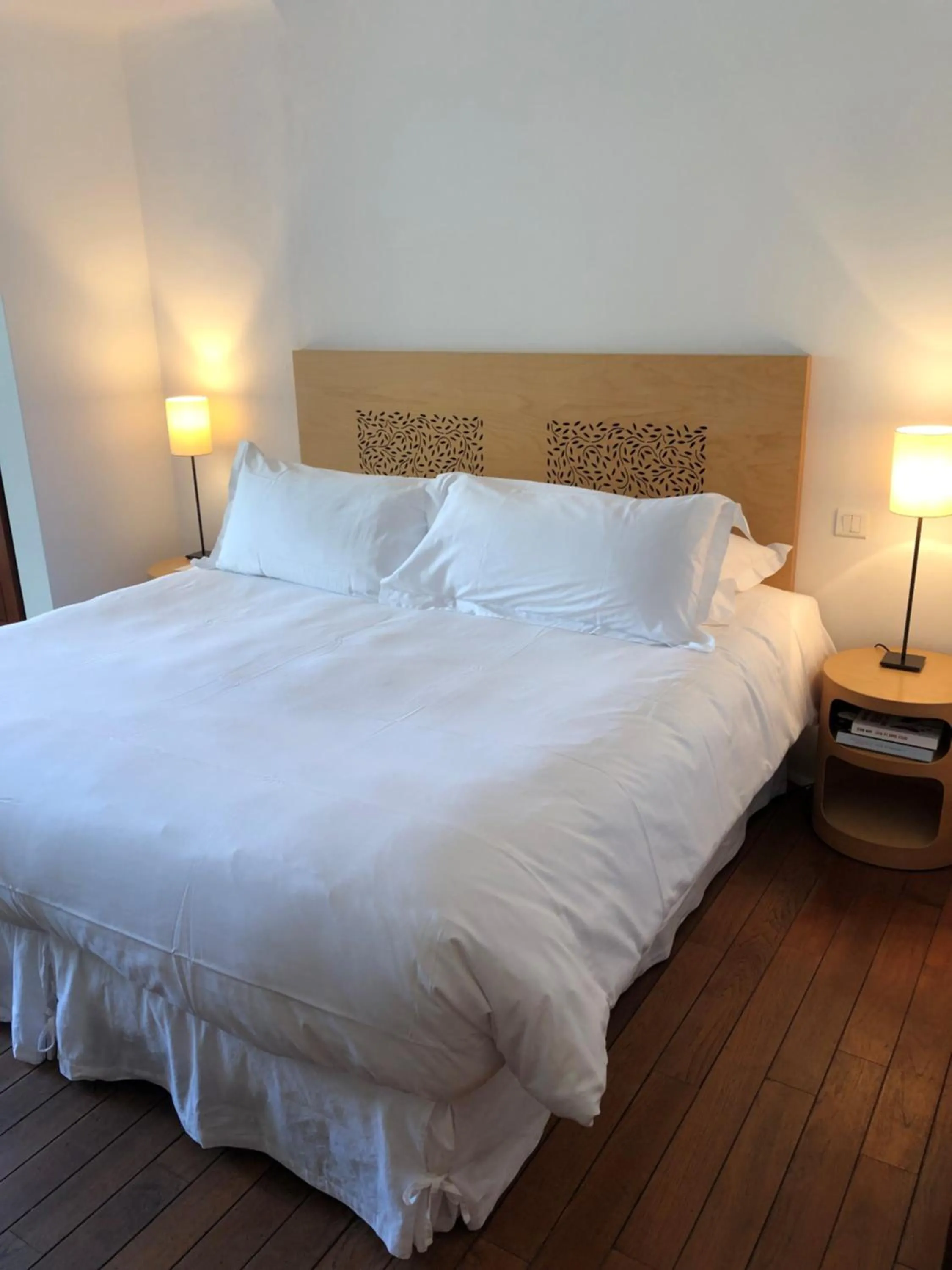 Bed in Grand Hôtel De Cala Rossa & Spa Nucca