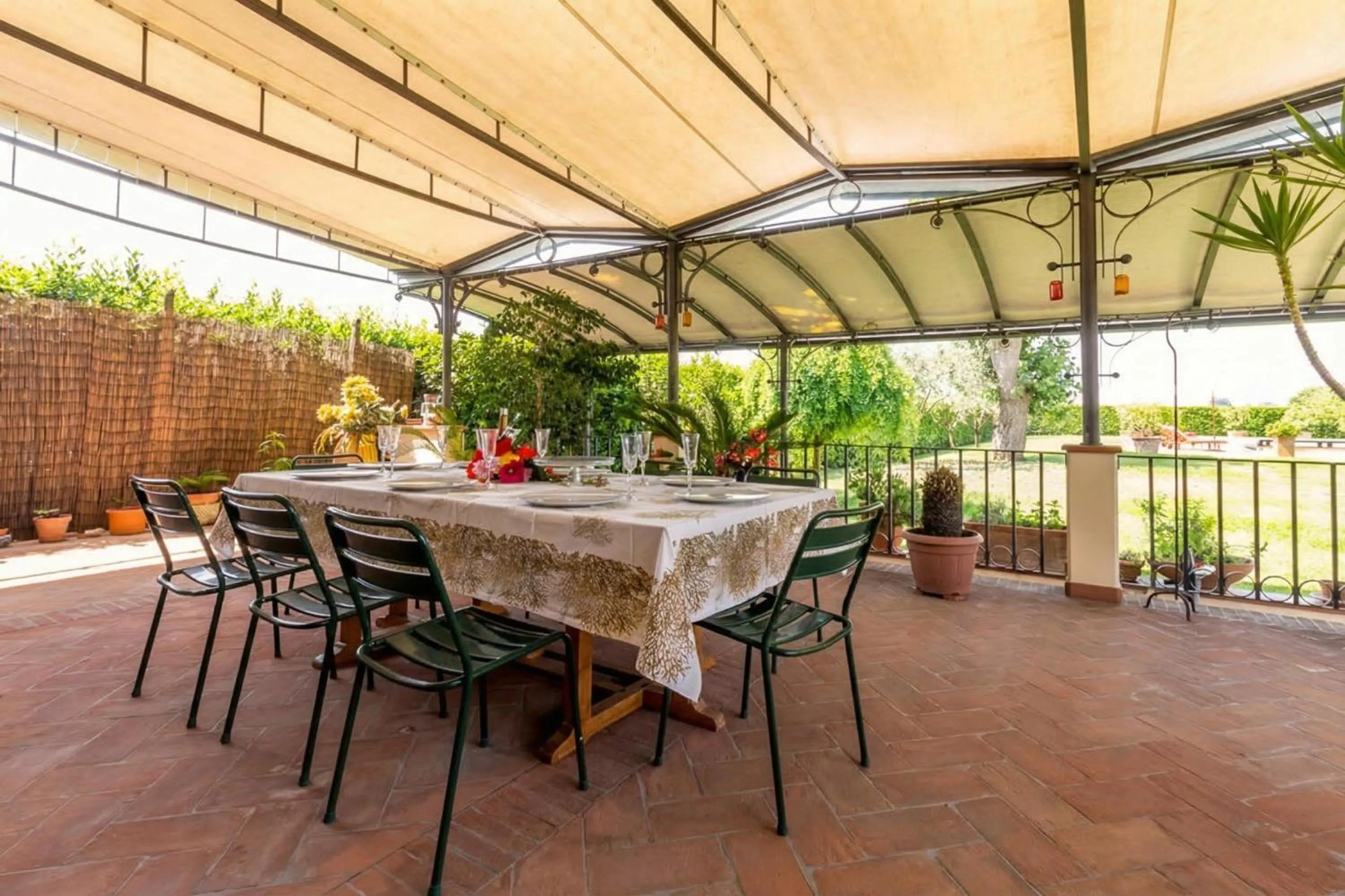 Villa Pallina With Pool - Happy Rentals