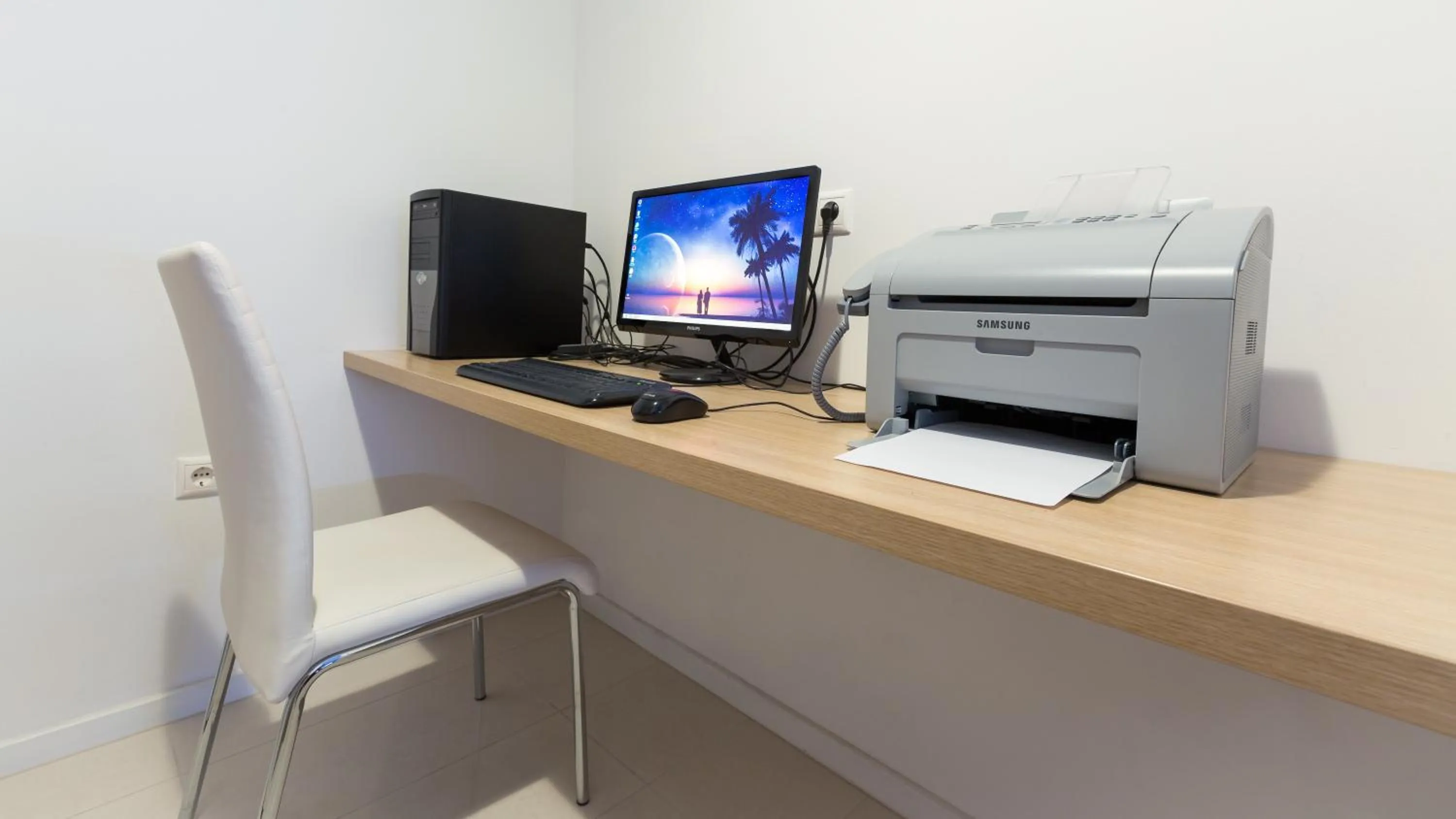 TV and multimedia in Dream Hotel