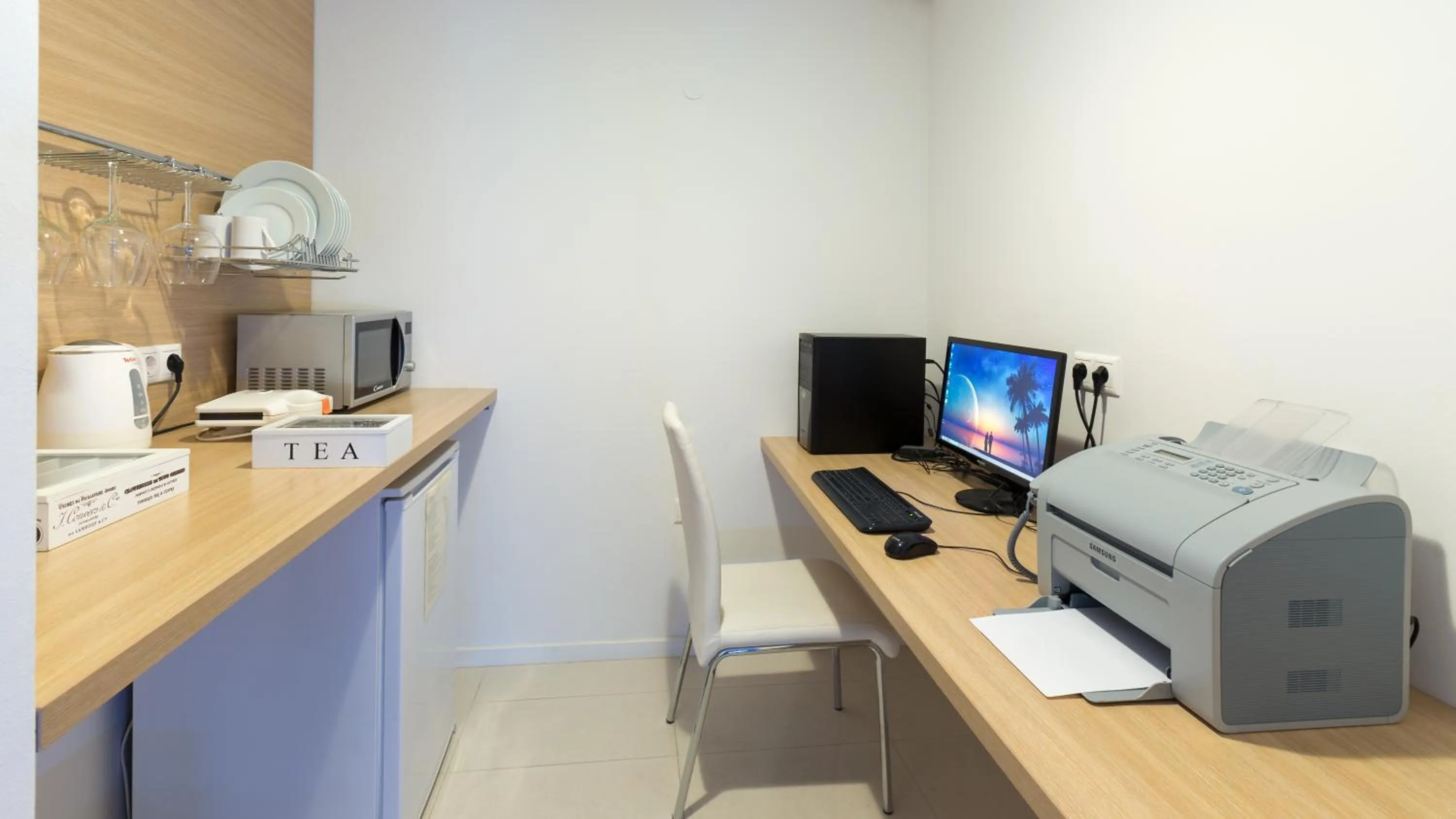 TV and multimedia in Dream Hotel