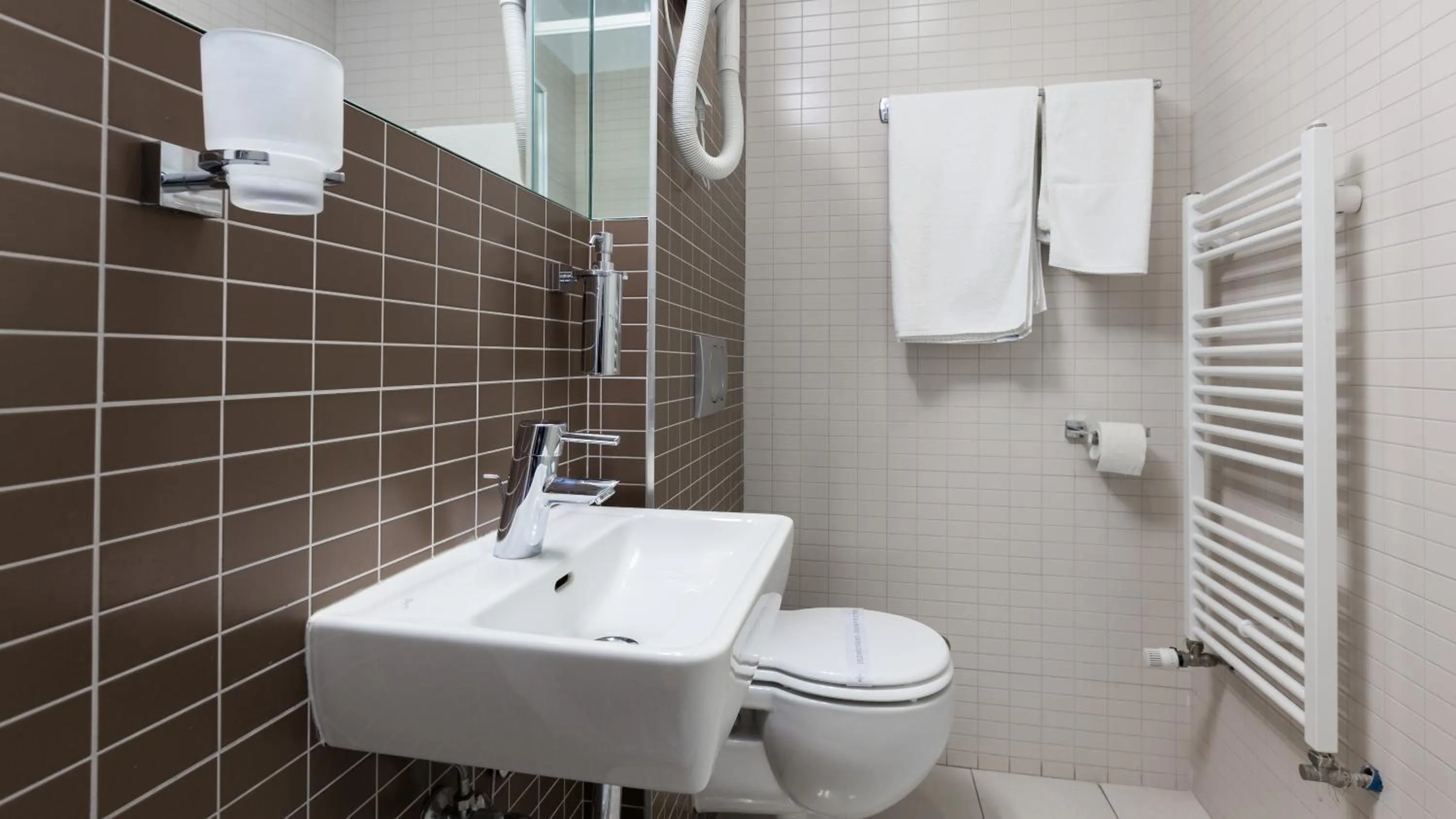 Bathroom in Dream Hotel