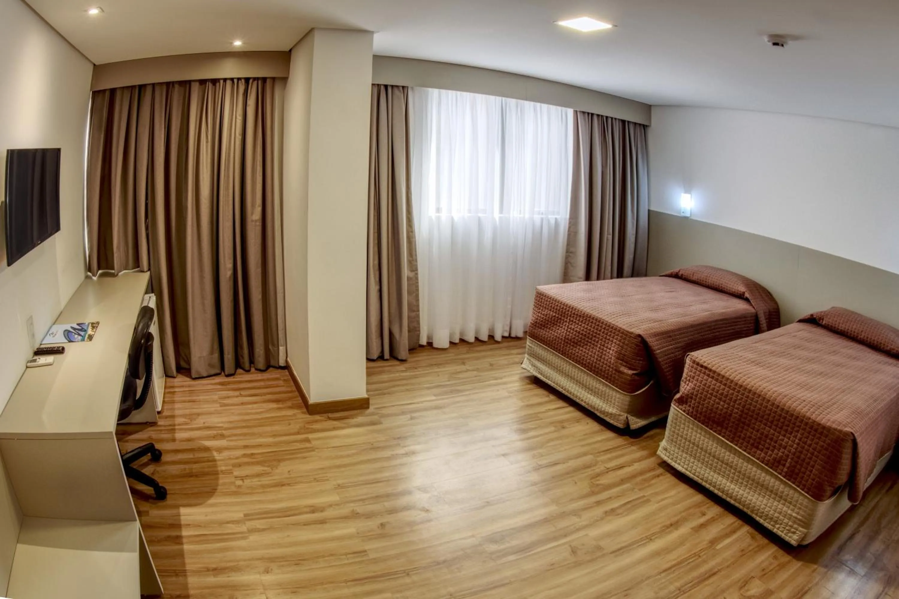 Facility for disabled guests, Bed in Marante Executive Hotel