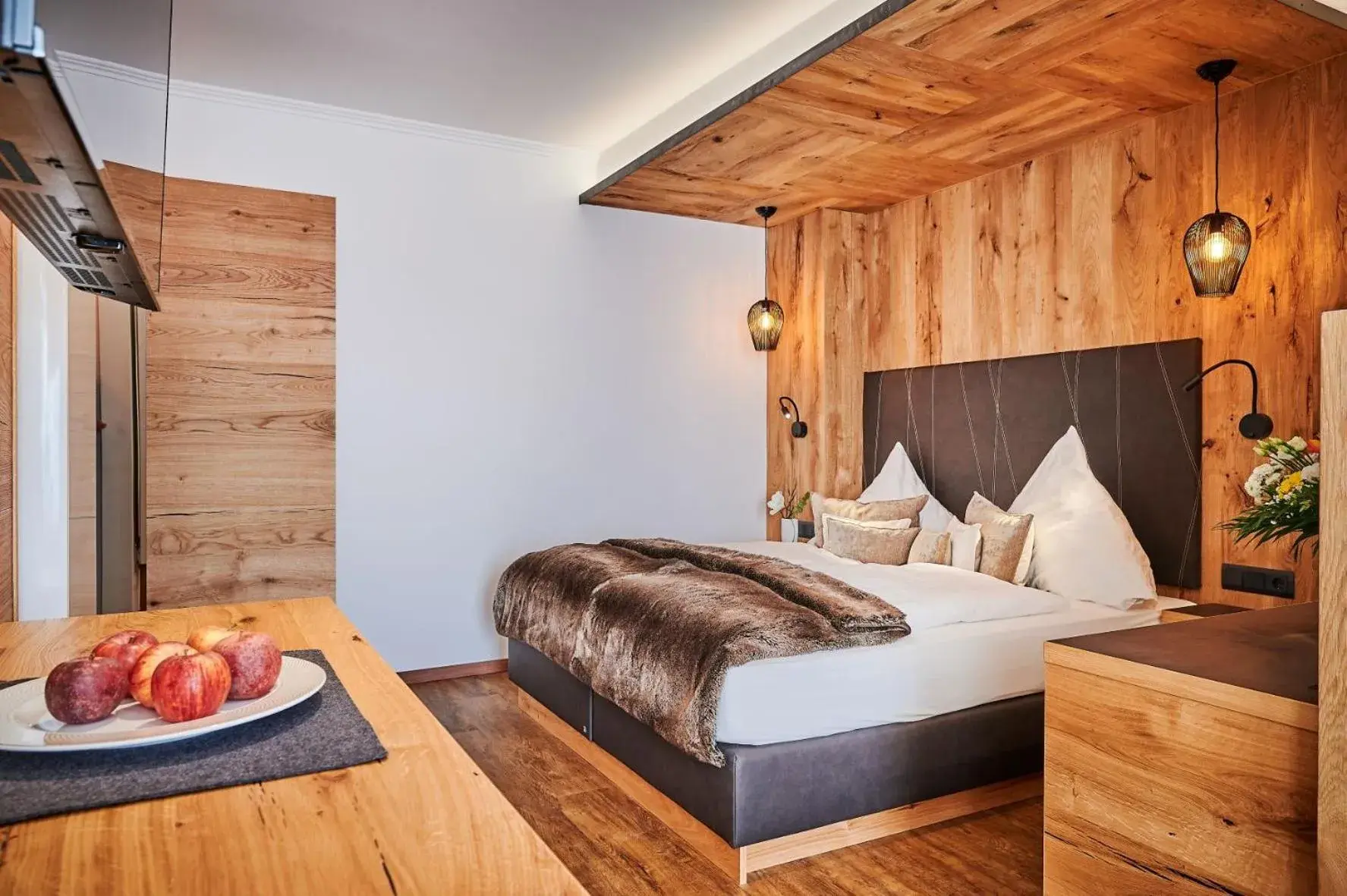 Deluxe Double Room - with Air Conditioning in Landhotel Schneider Deluxe Double Room - with Air Conditioning in Landhotel Schneider