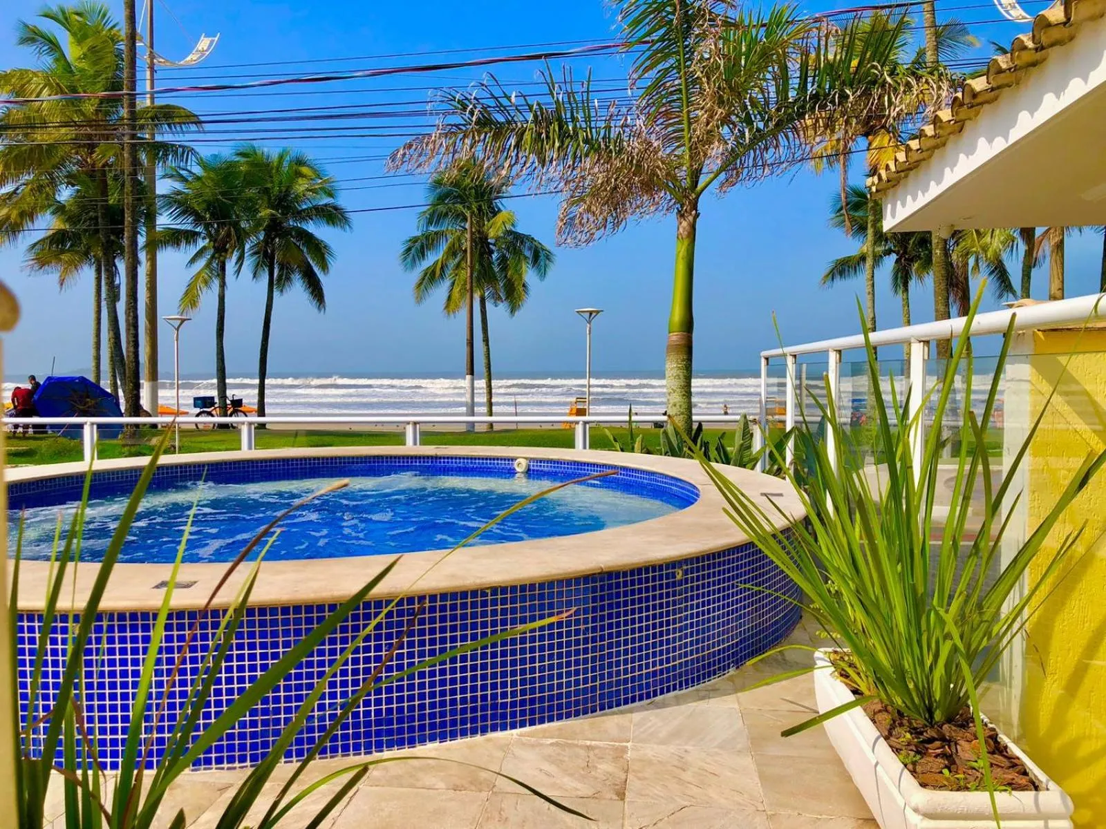 Jequitiba Hotel Frente ao Mar