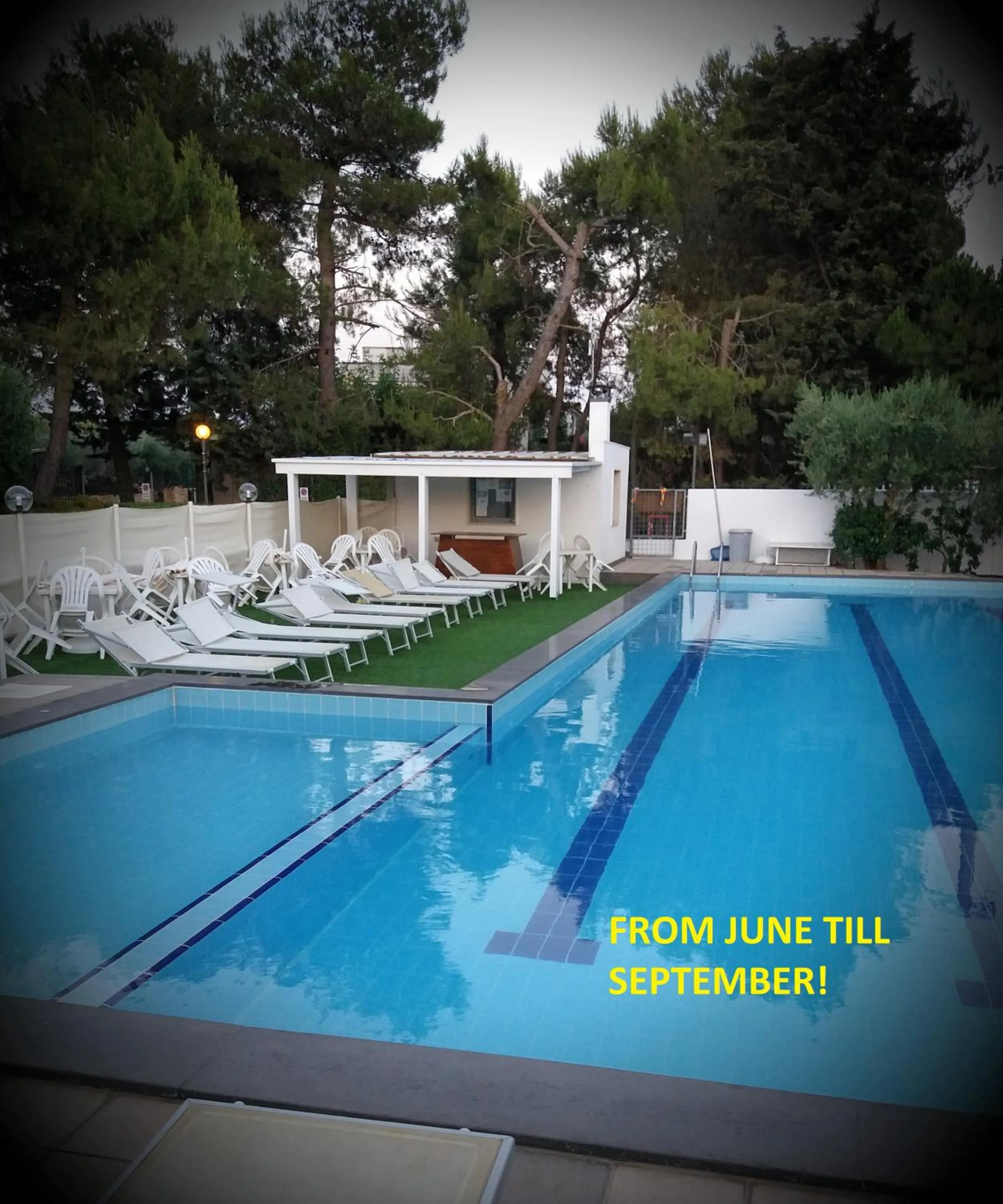 Swimming pool in Dimora Romano