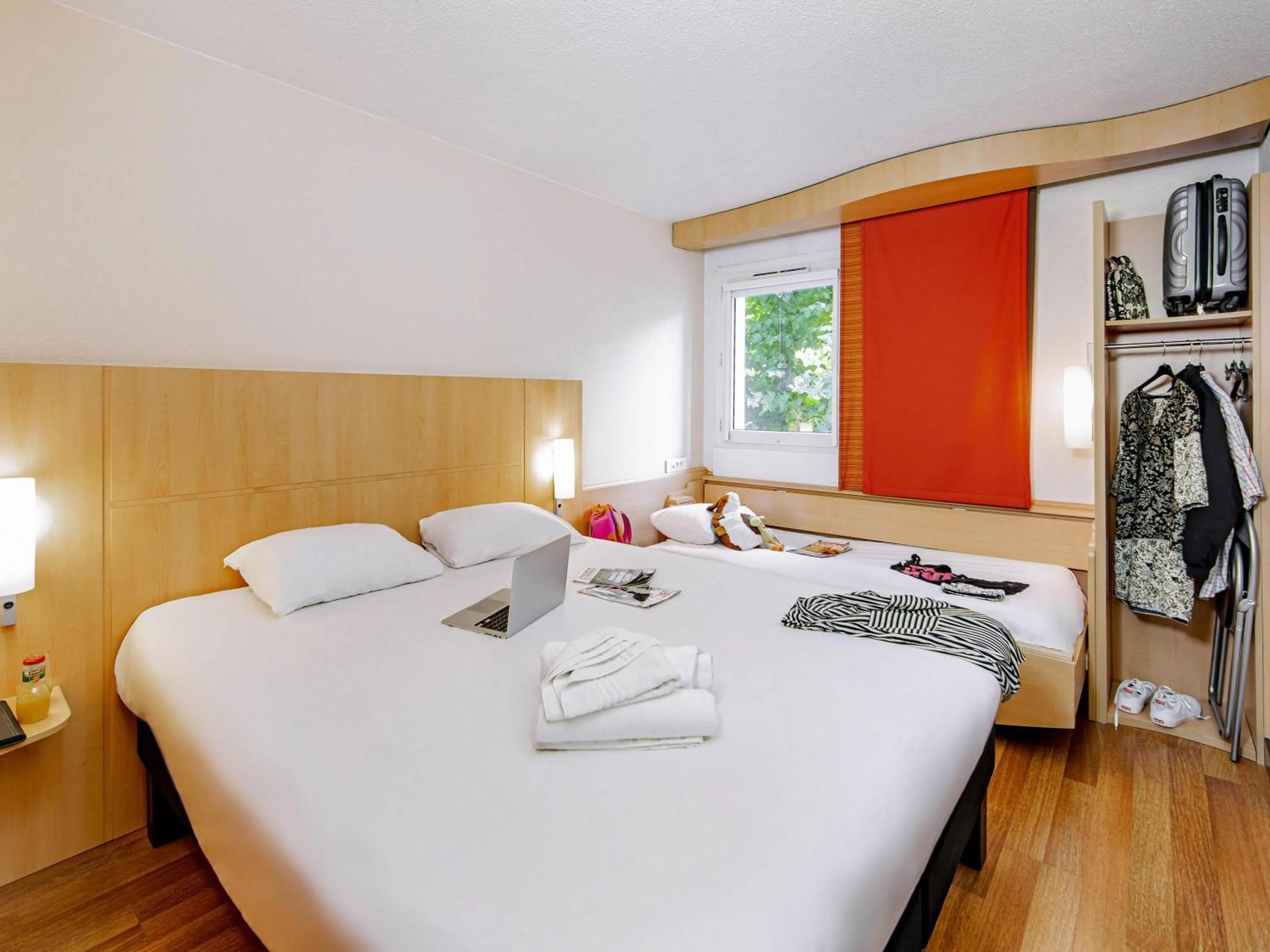 Bedroom, Bed in ibis Mulhouse Centre Filature