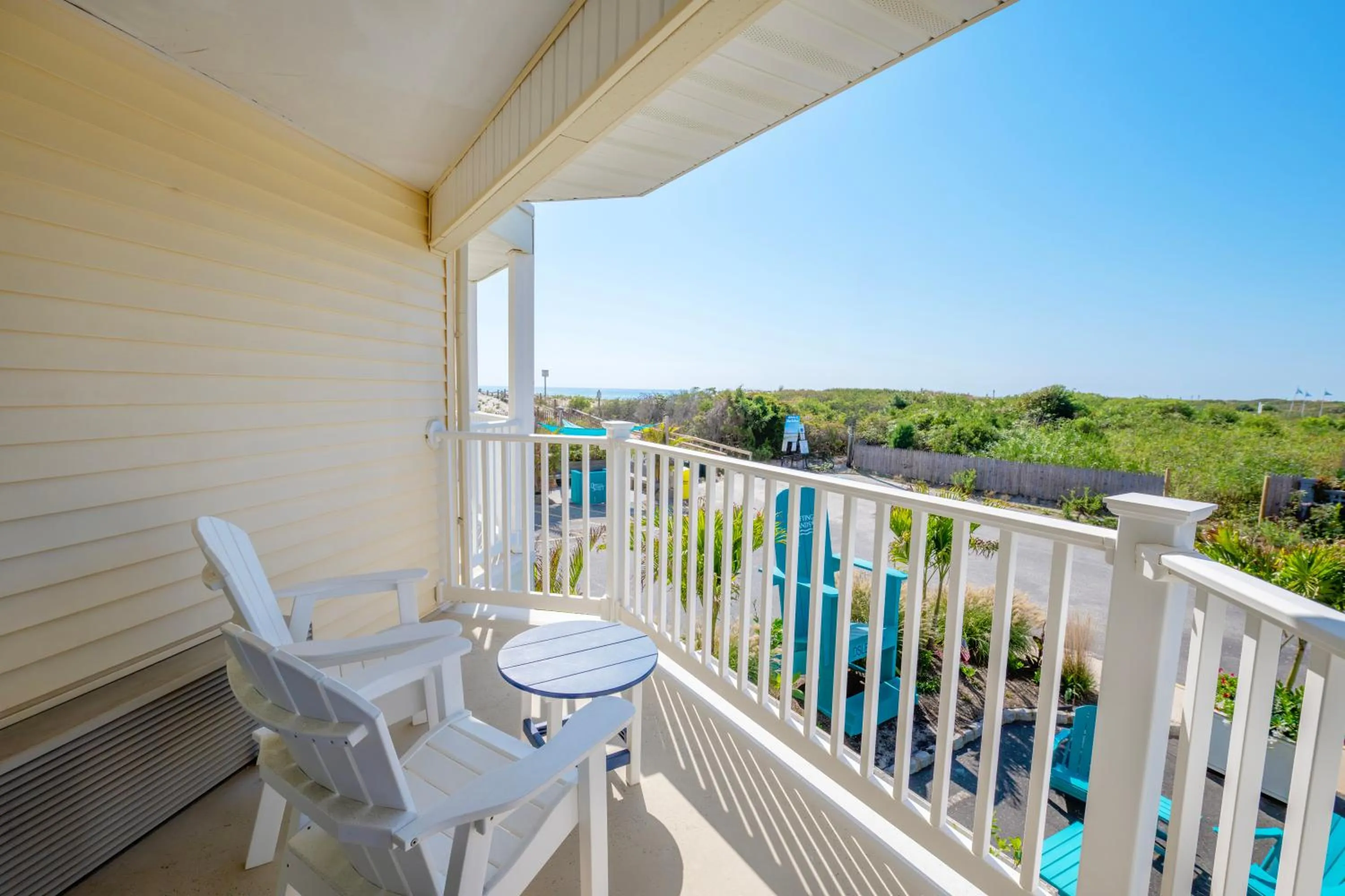 Balcony/Terrace in Drifting Sands Oceanfront Hotel