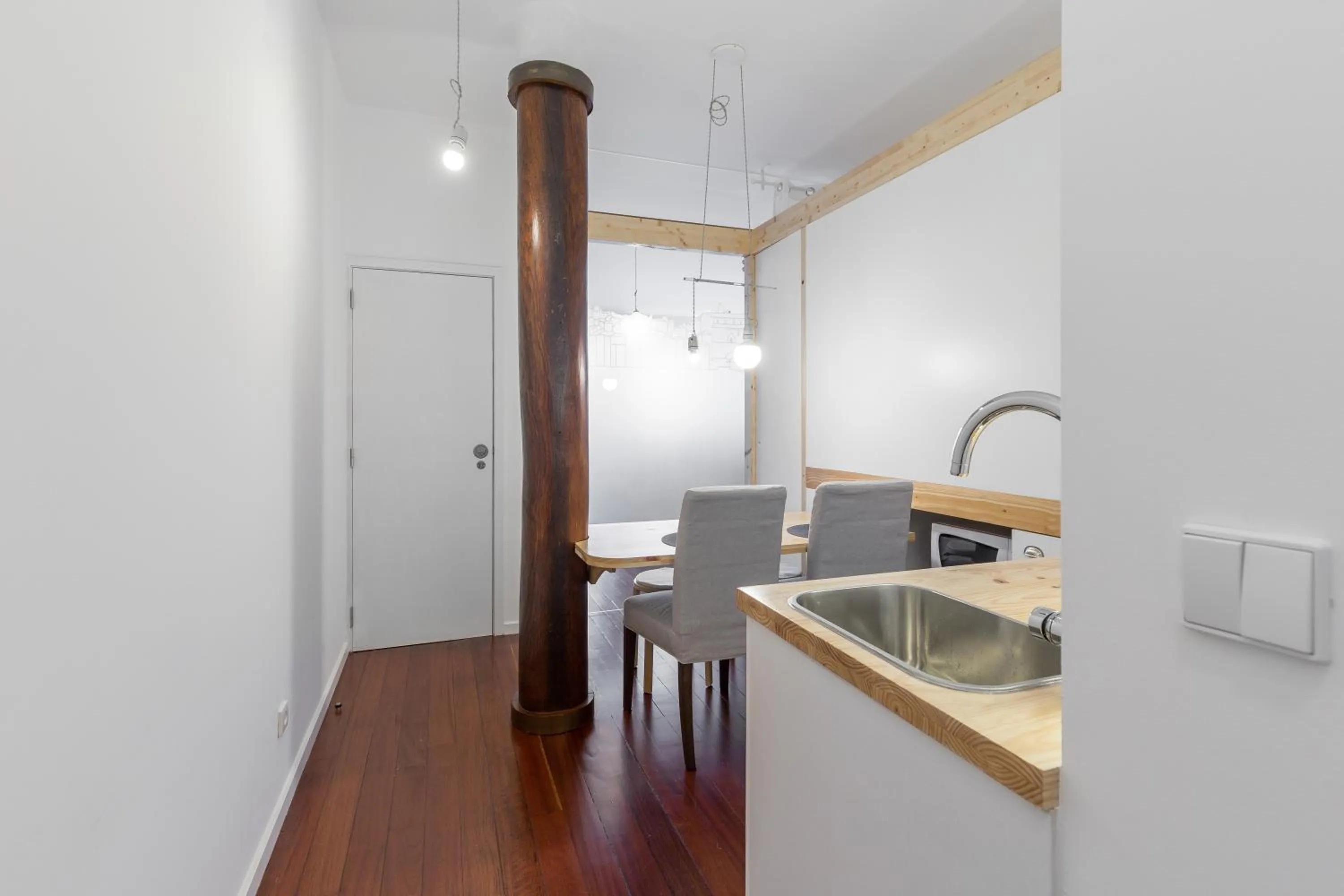 Kitchen or kitchenette in Goabio apartments 2 river view