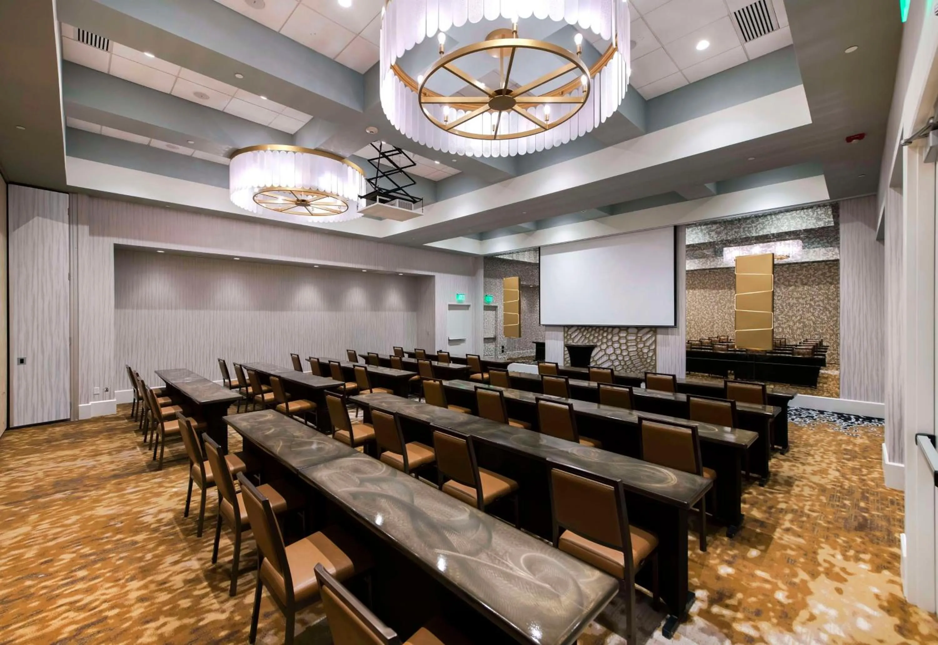 Meeting/conference room in Embassy Suites by Hilton Raleigh Durham Airport Brier Creek