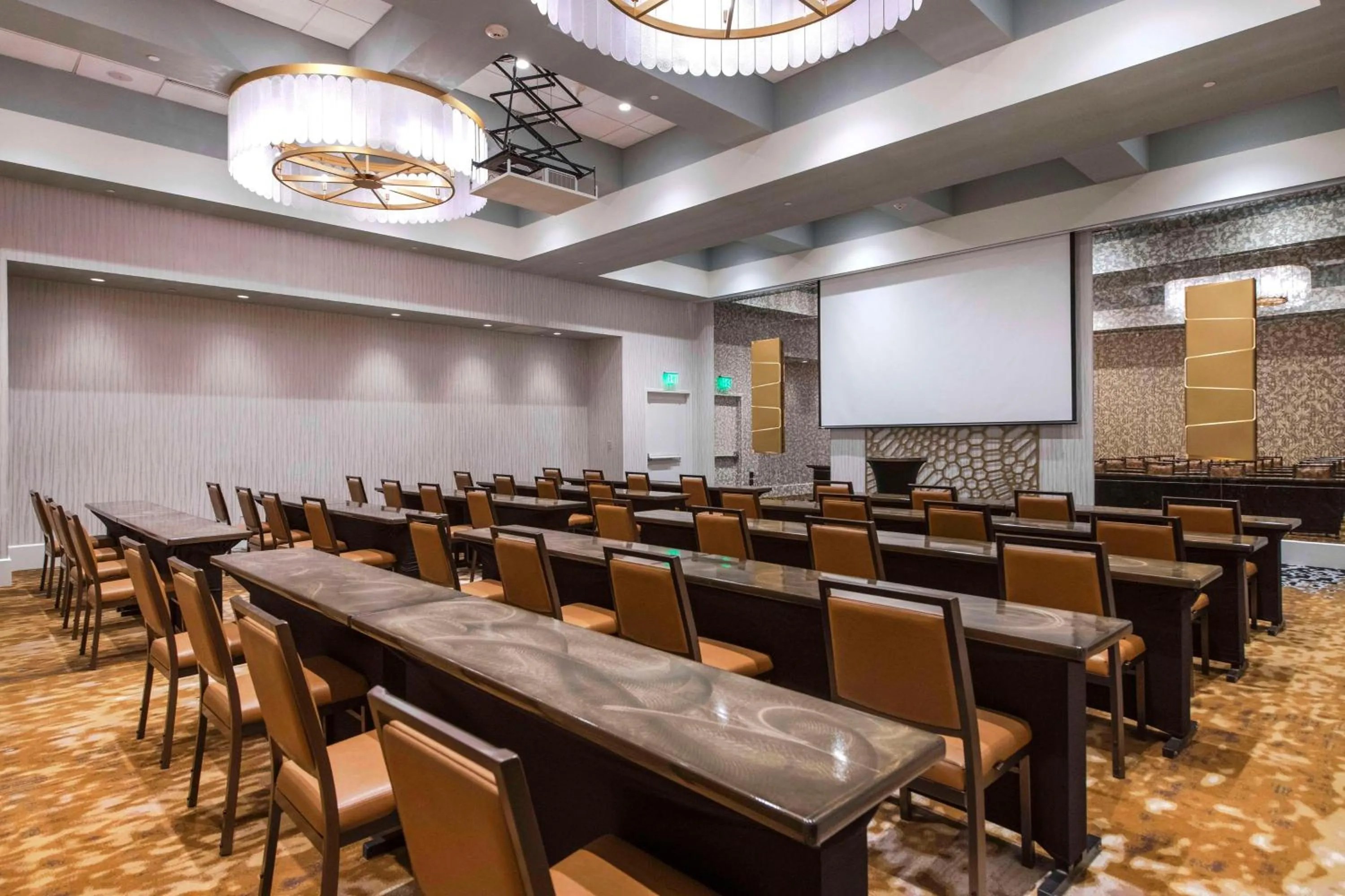 Meeting/conference room in Embassy Suites by Hilton Raleigh Durham Airport Brier Creek