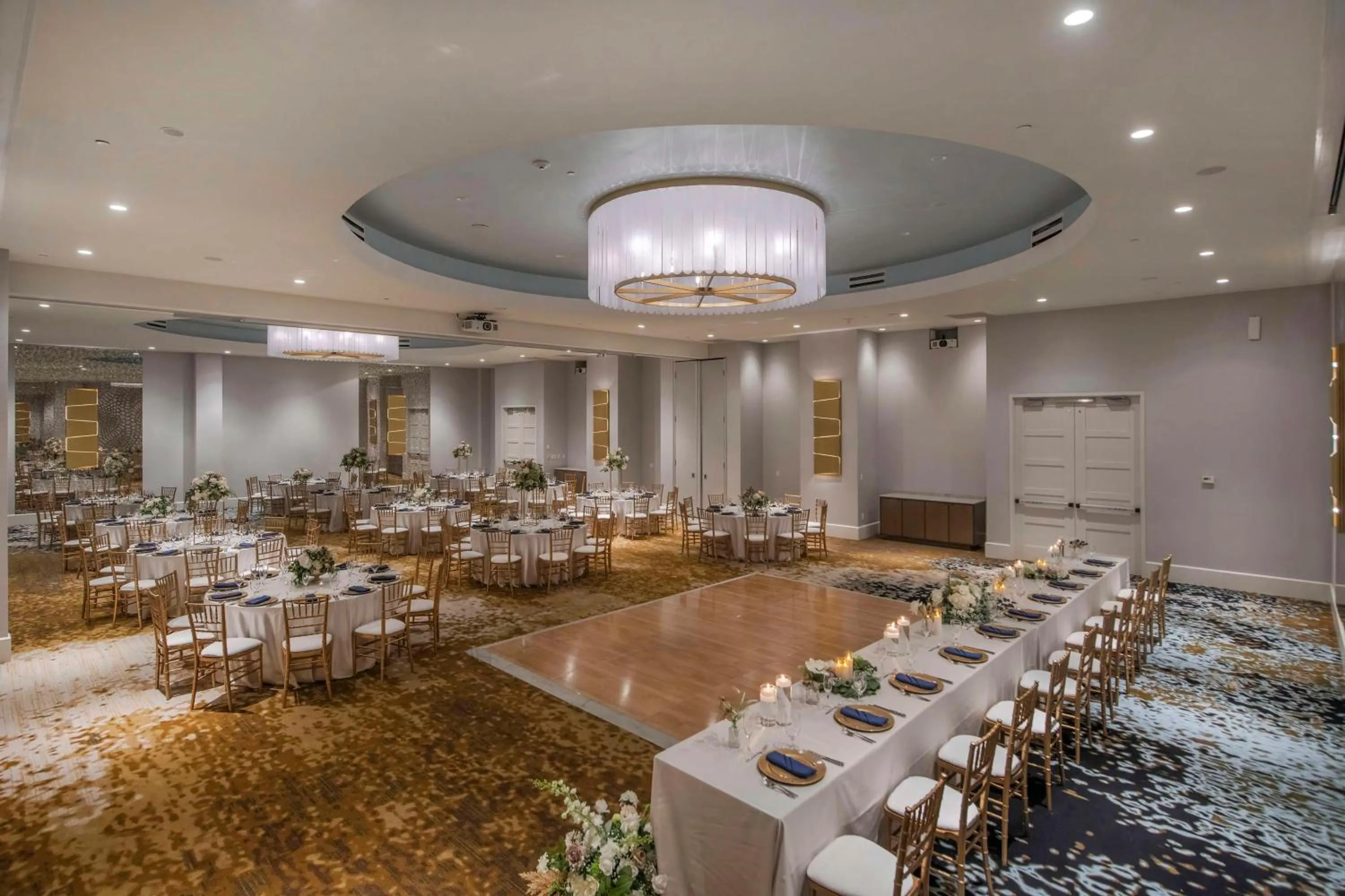 Meeting/conference room in Embassy Suites by Hilton Raleigh Durham Airport Brier Creek