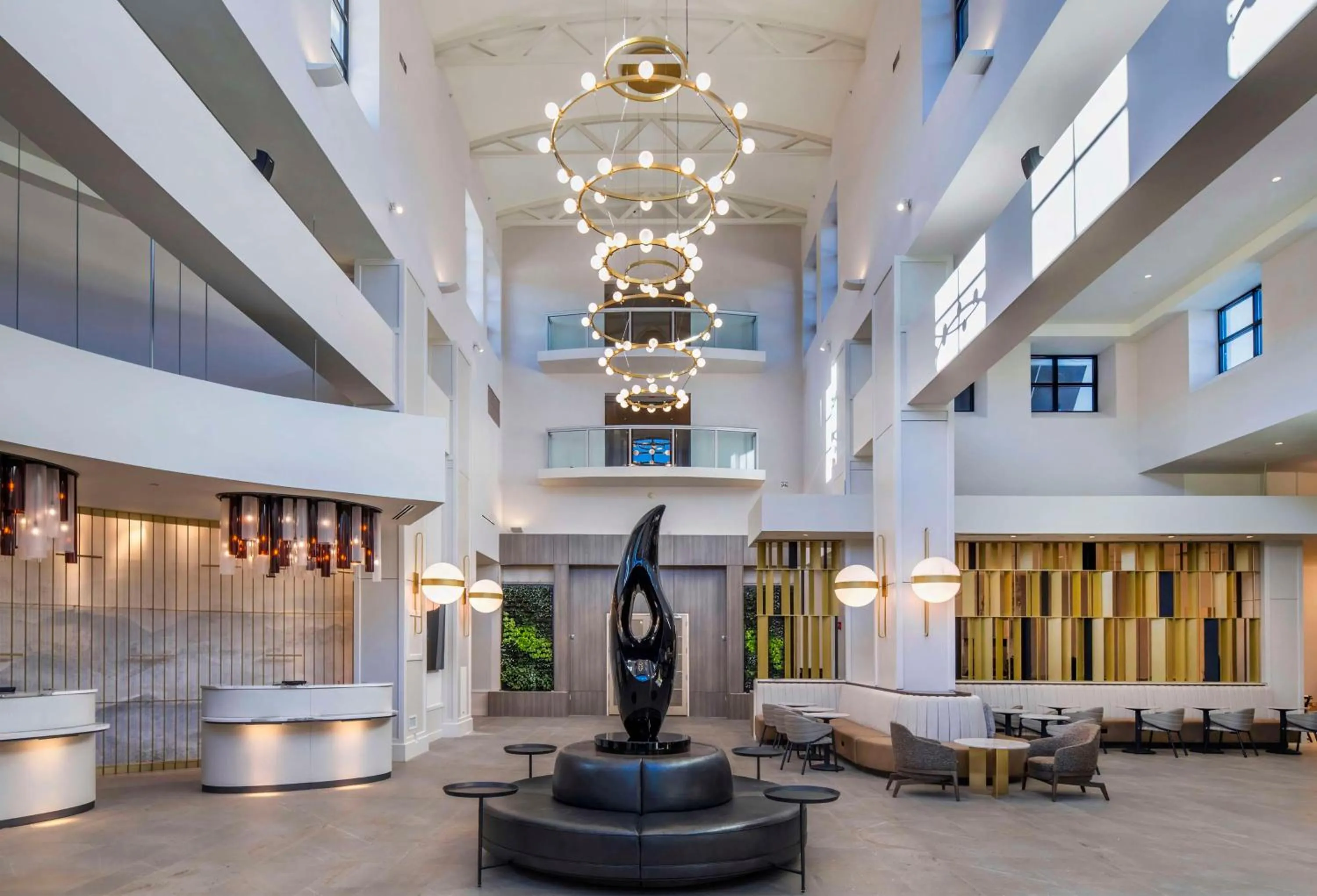 Lobby or reception in Embassy Suites by Hilton Raleigh Durham Airport Brier Creek