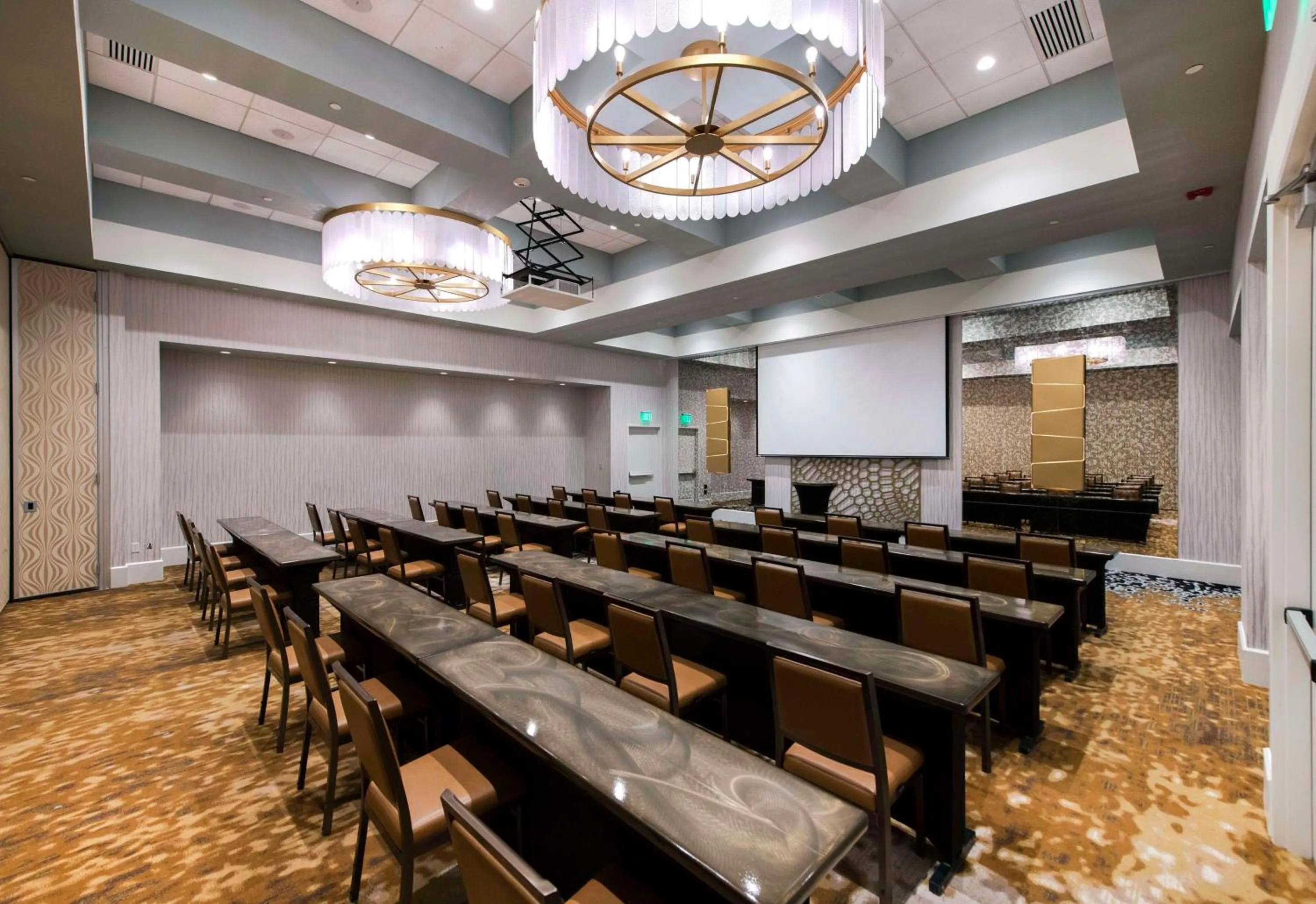 Meeting/conference room in Embassy Suites by Hilton Raleigh Durham Airport Brier Creek