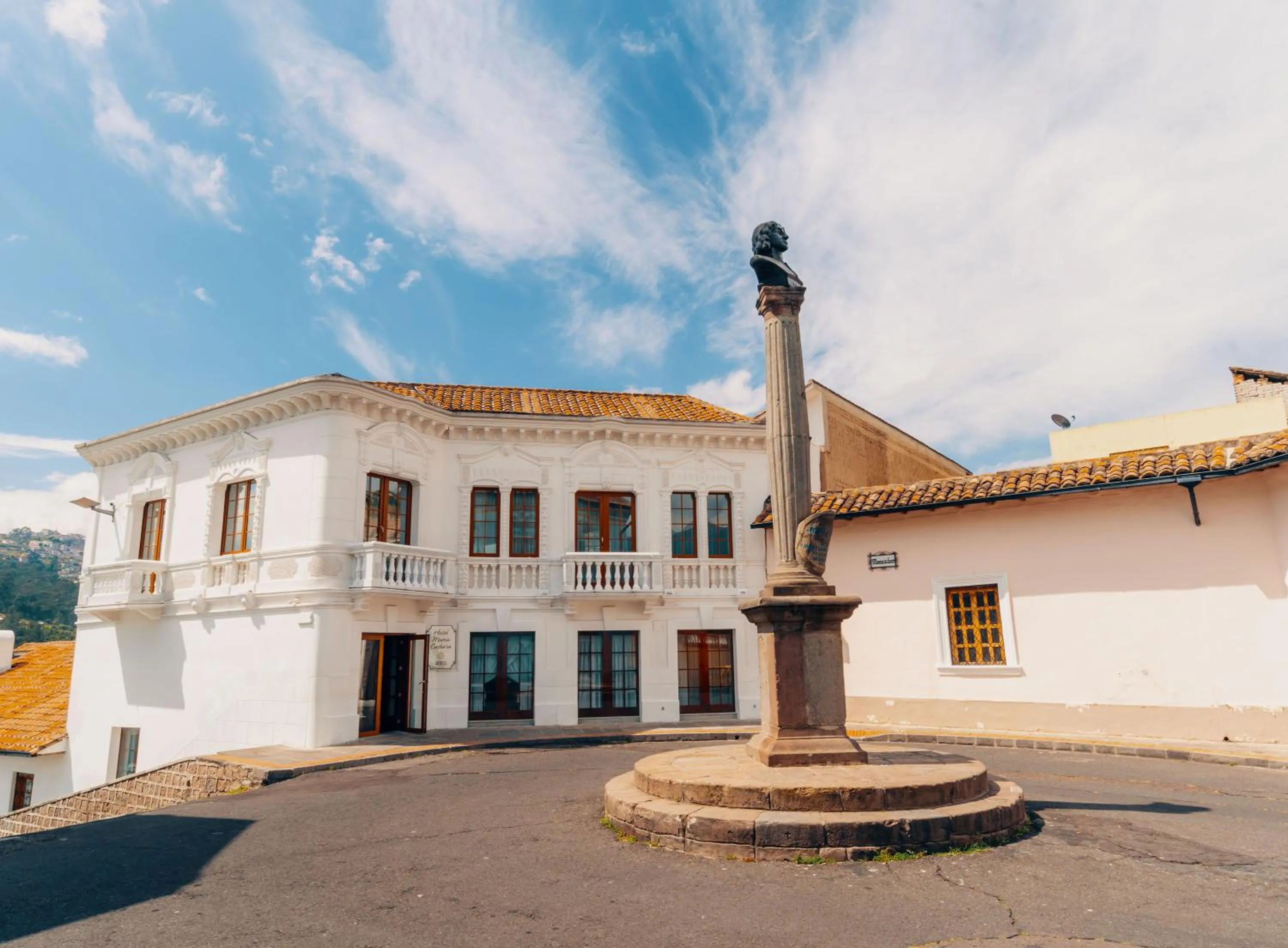 Property building in Mama Cuchara by Art Hotels