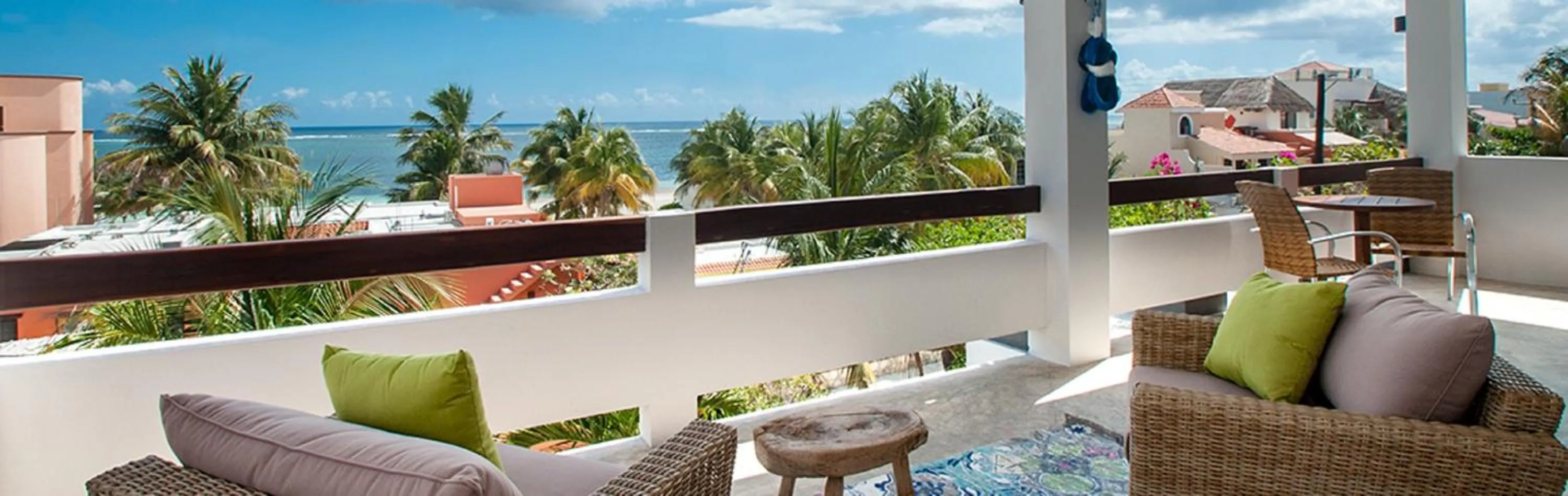 Casa Agua Azul - Family Getaway with Stunning Ocean Views