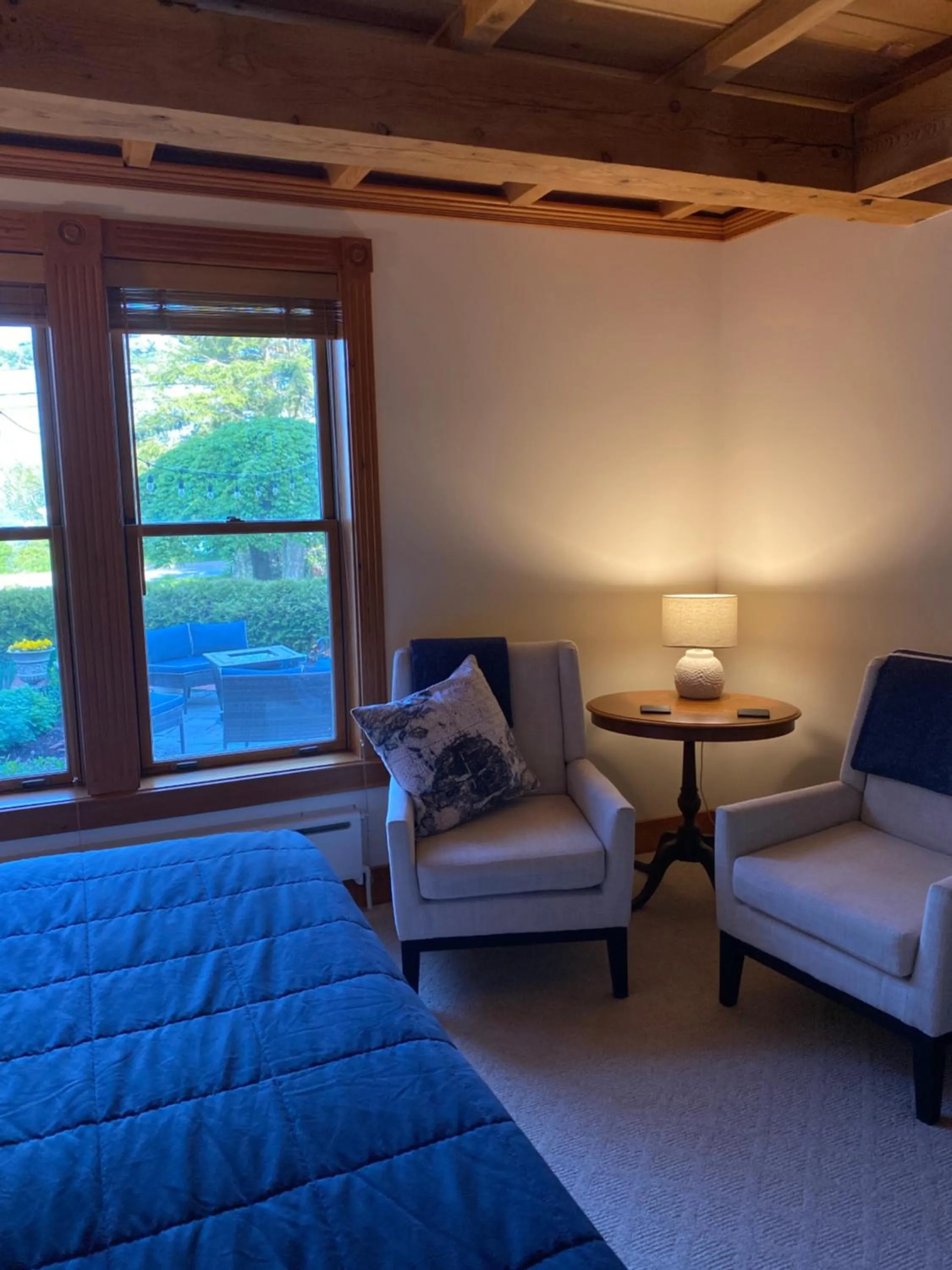 Seating area in Spouter Inn Bed & Breakfast