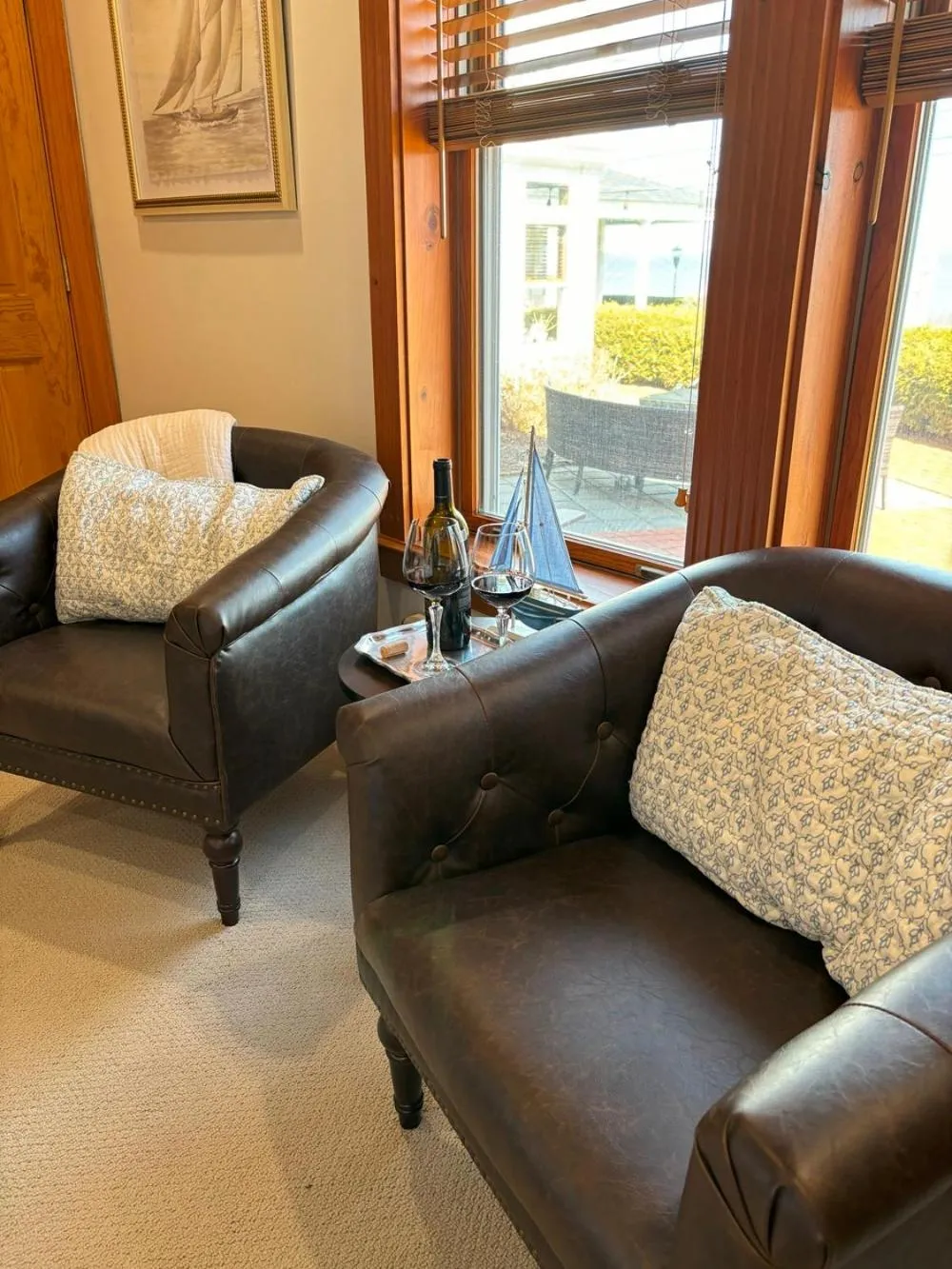 Seating area in Spouter Inn Bed & Breakfast