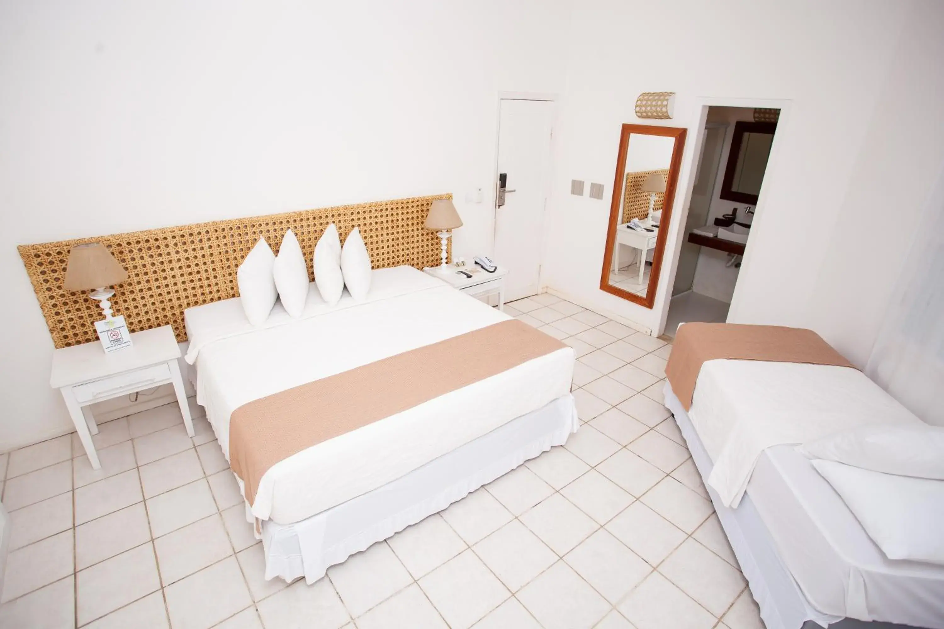 Deluxe Room in Saint Tropez Praia Hotel Deluxe Room in Saint Tropez Praia Hotel