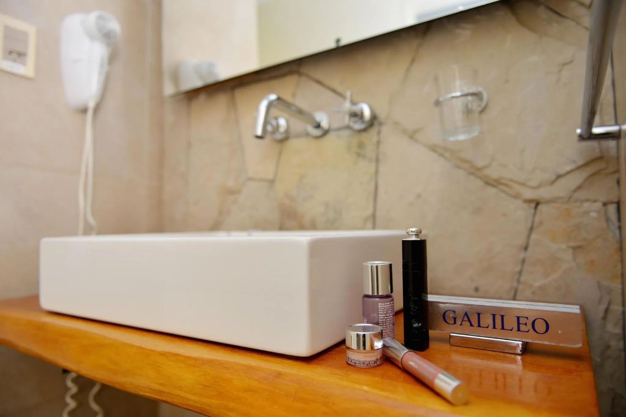 Toilet in Galileo Boutique Hotel