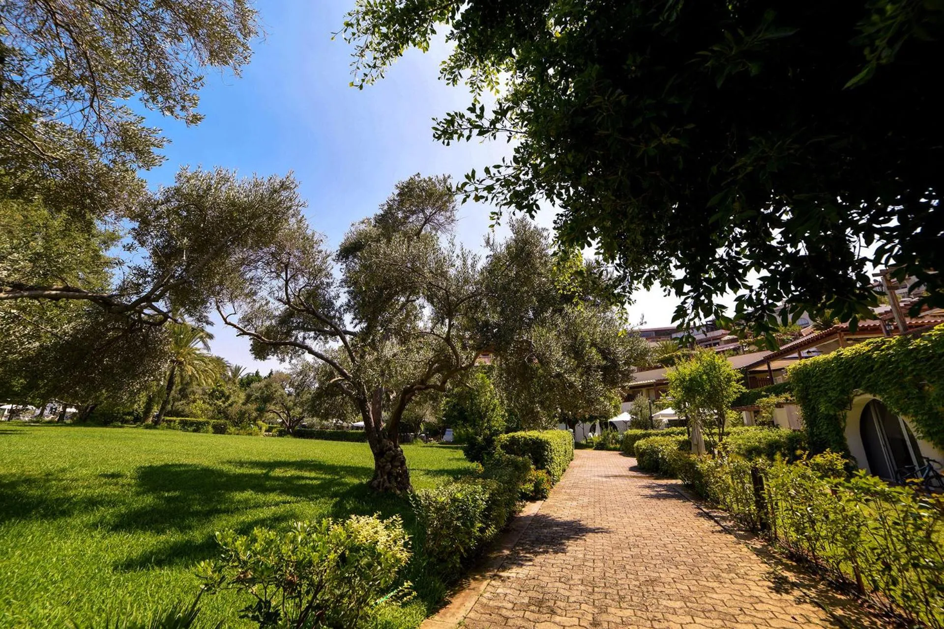 Garden in Portemilio Hotel & Resort
