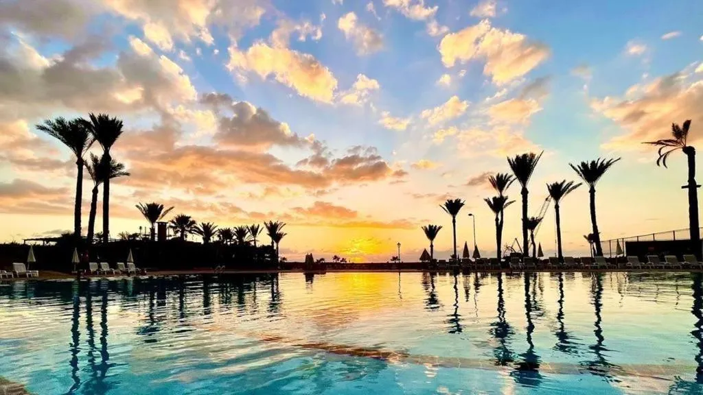 Swimming pool in Portemilio Hotel & Resort