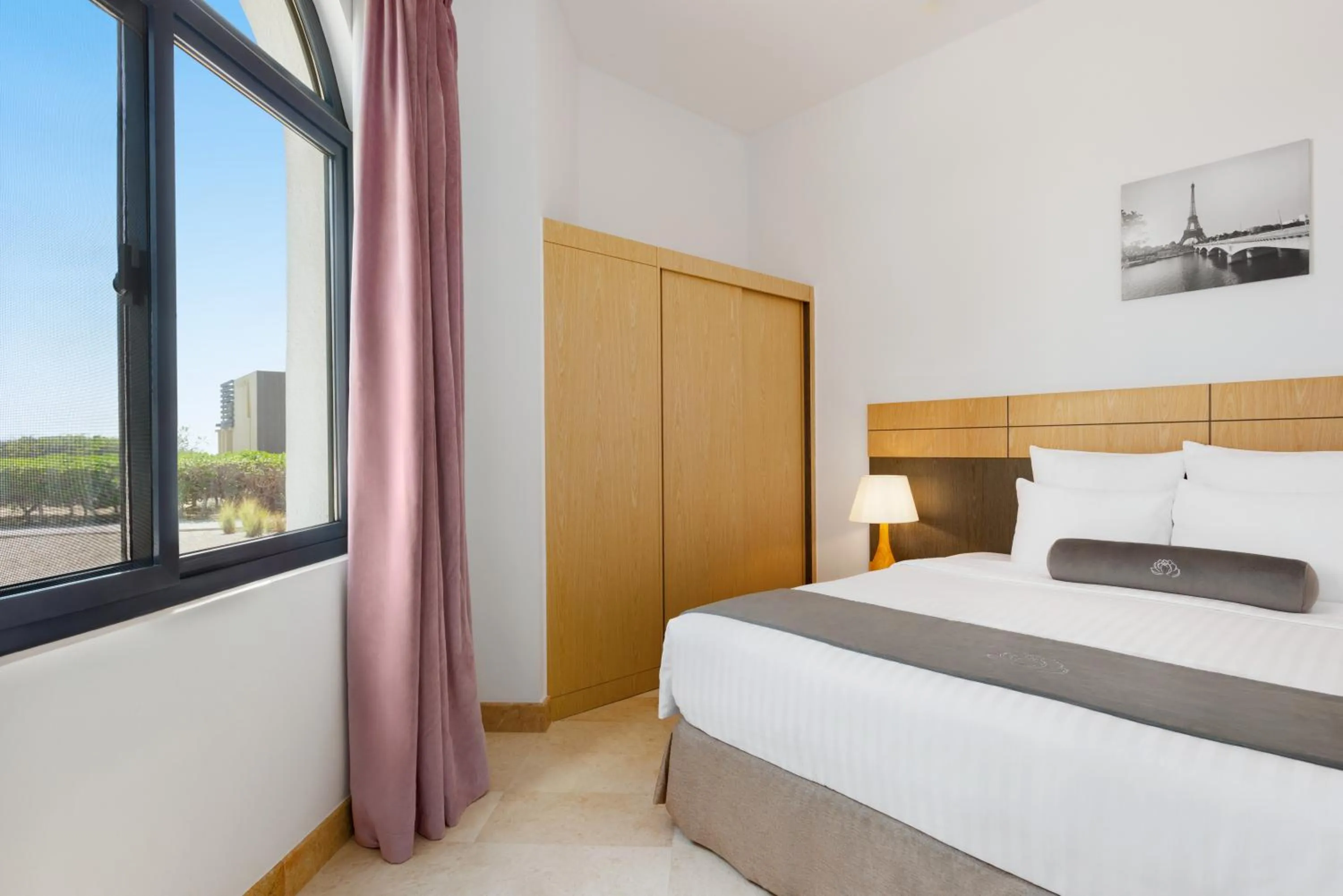 Bed in Wyndham Garden Salalah Mirbat