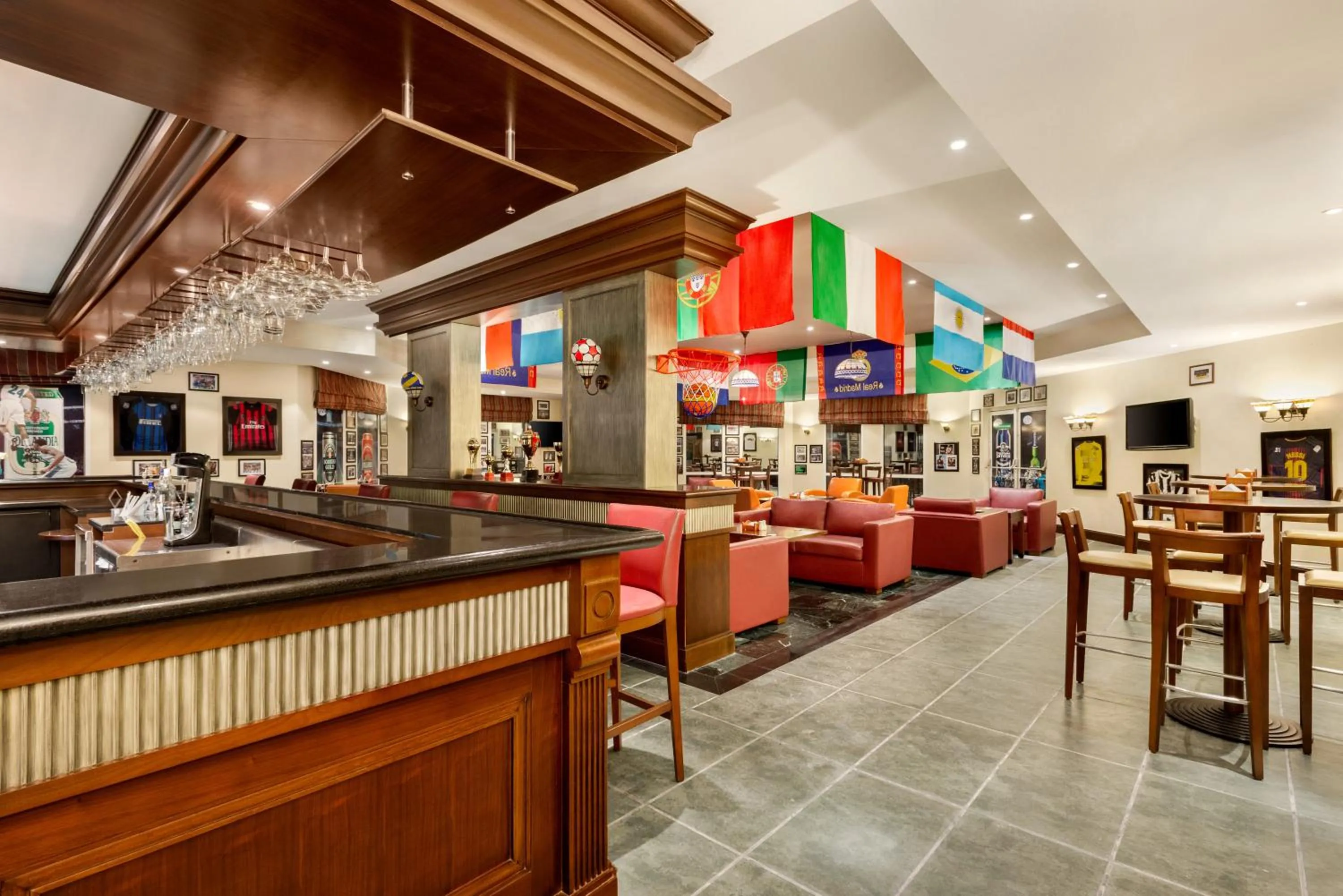 Lounge or bar in Wyndham Garden Salalah Mirbat