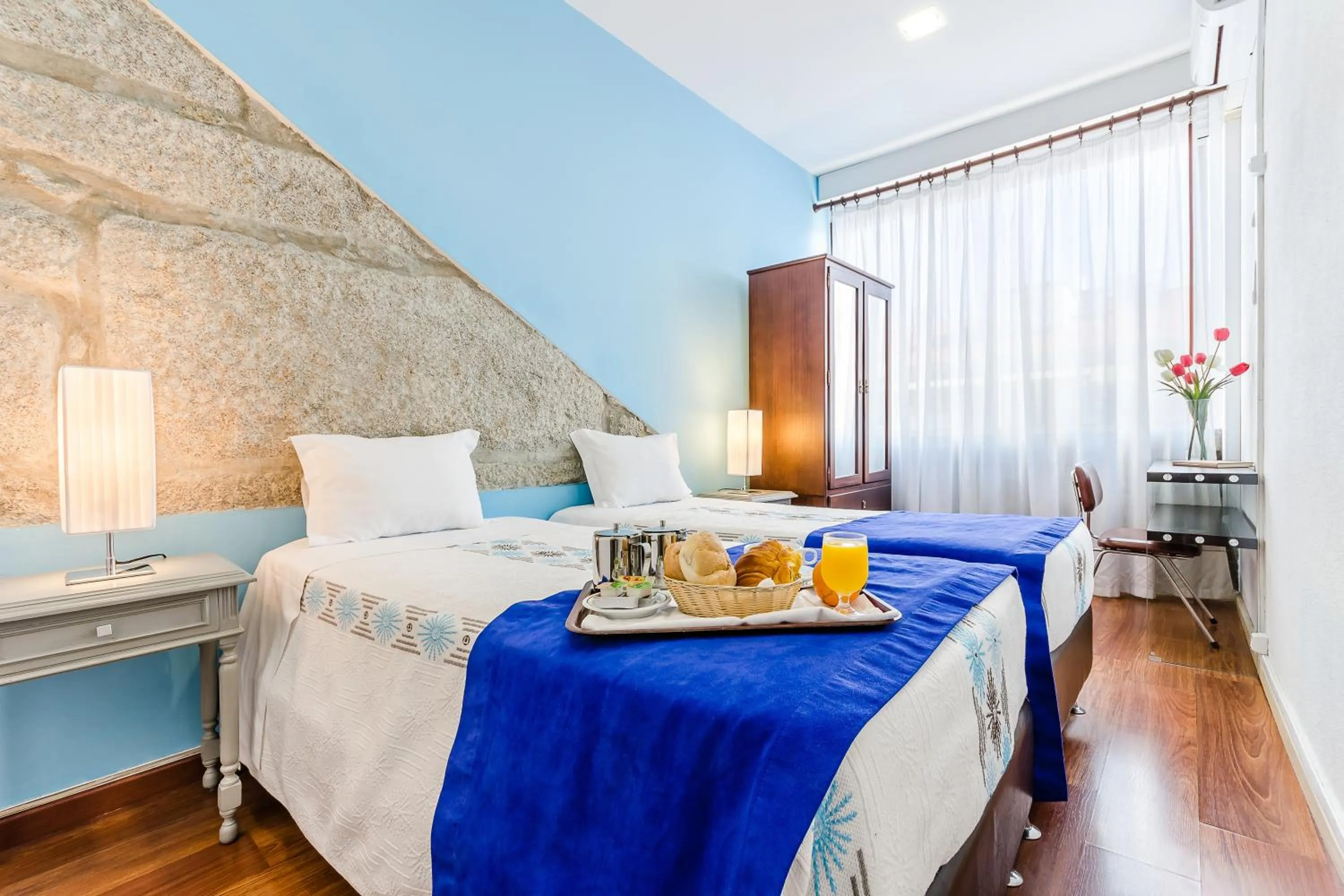 Bed in Santa Clara Porto