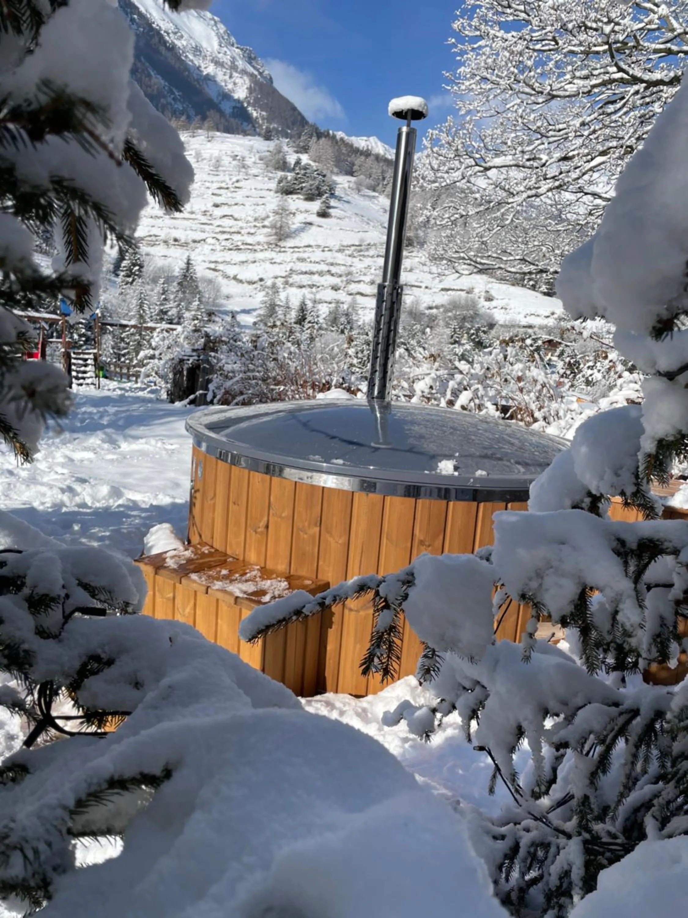 Hot Tub in Mi Casa Tu Casa