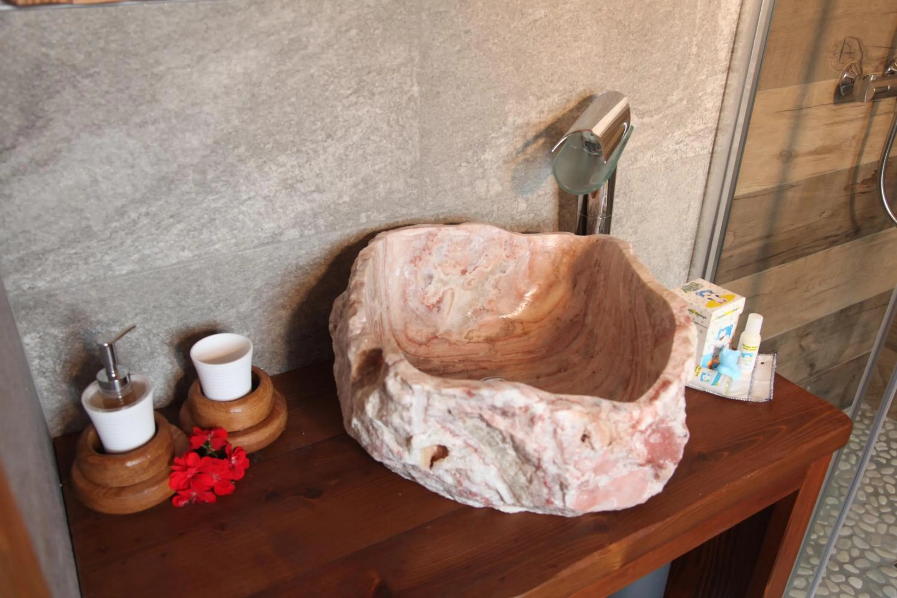 Bathroom in Mi Casa Tu Casa