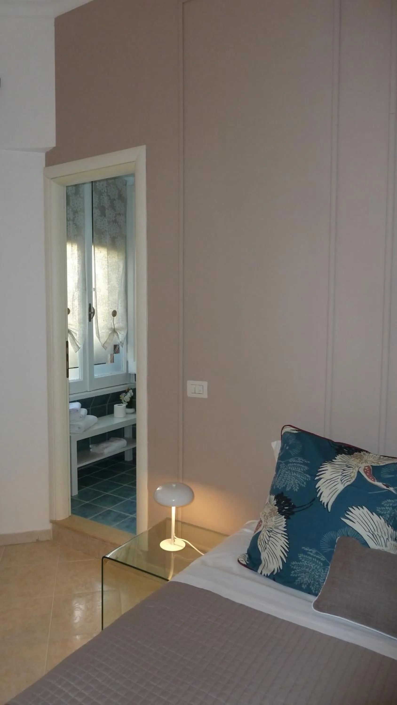 Bed in Camera Con Vista