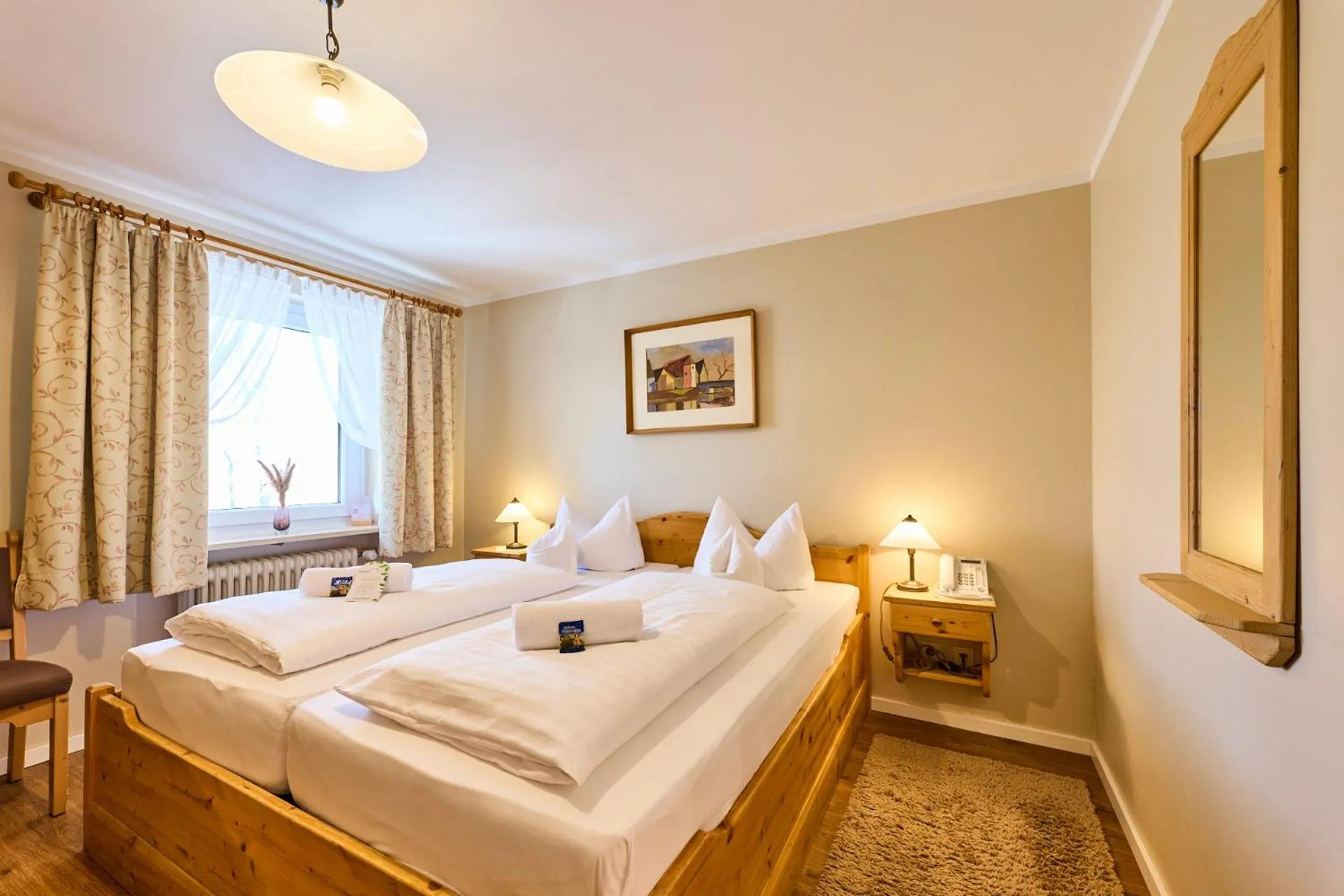 Photo of the whole room, Bed in Hotel Waldgasthof Buchenhain