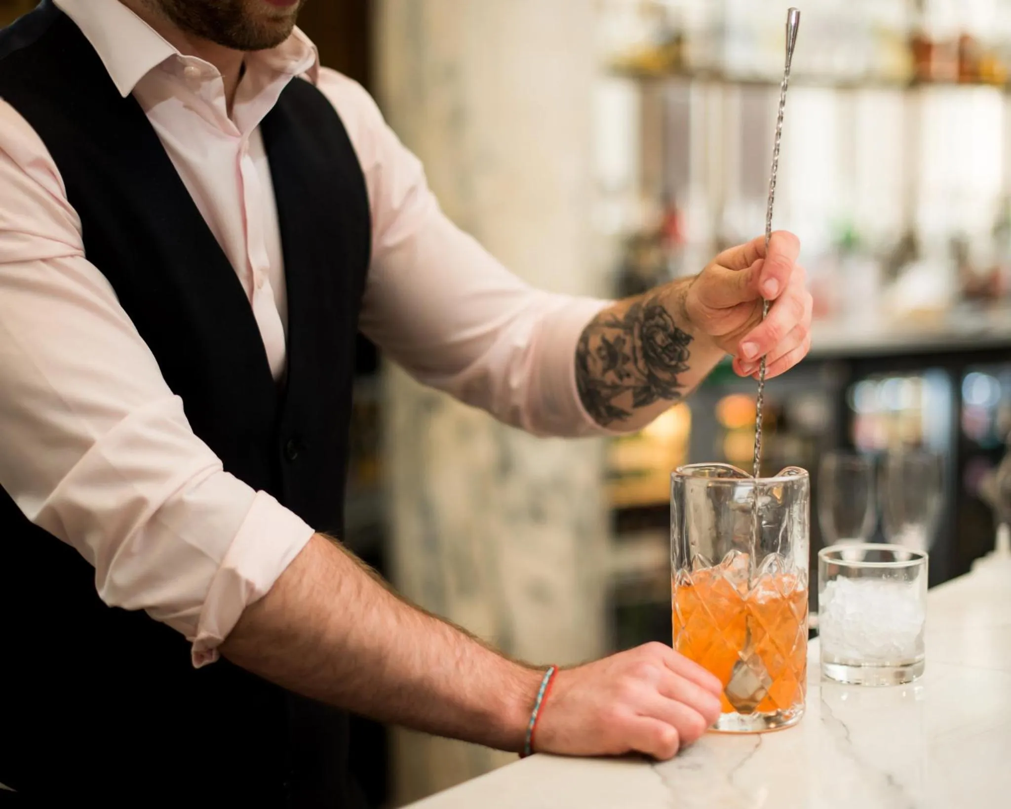 Photo of the whole room in voco Grand Central Glasgow by IHG