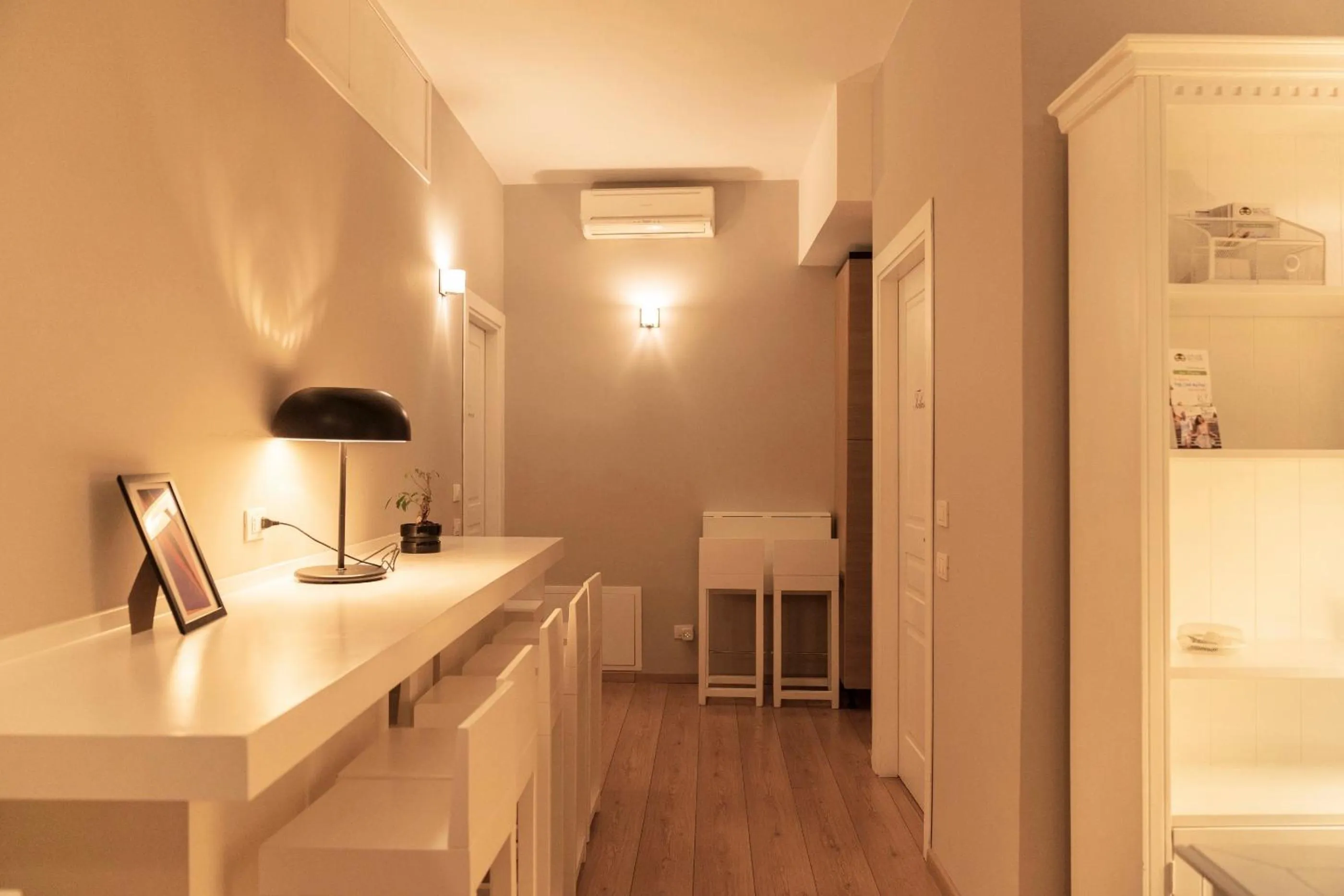 Communal lounge/ TV room in TrastevereInn