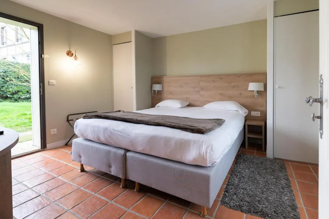 Bed in Le Gingko - Hotel du Golf Parc Robert Hersant