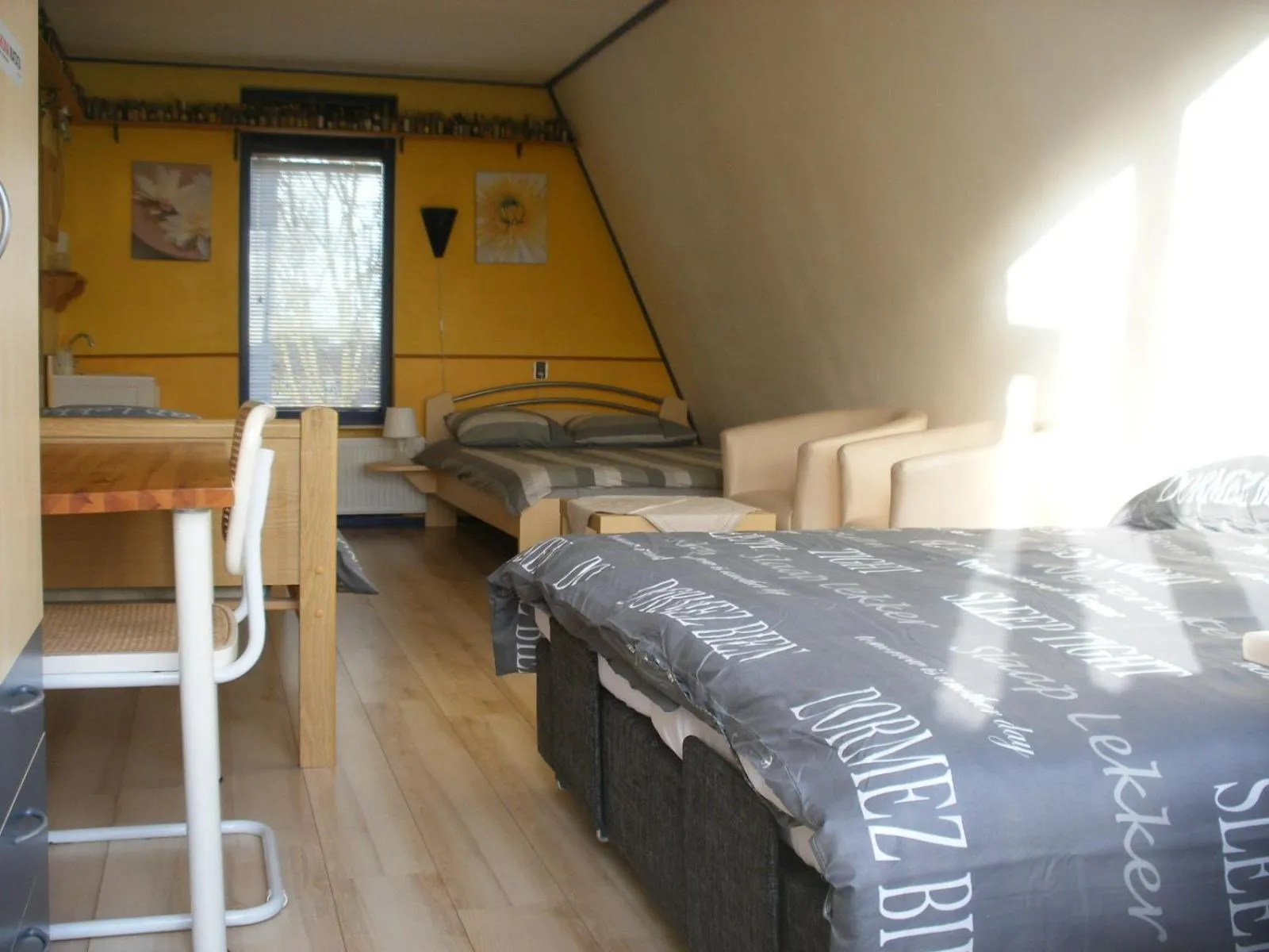 Photo of the whole room, Bed in B&B-Edam