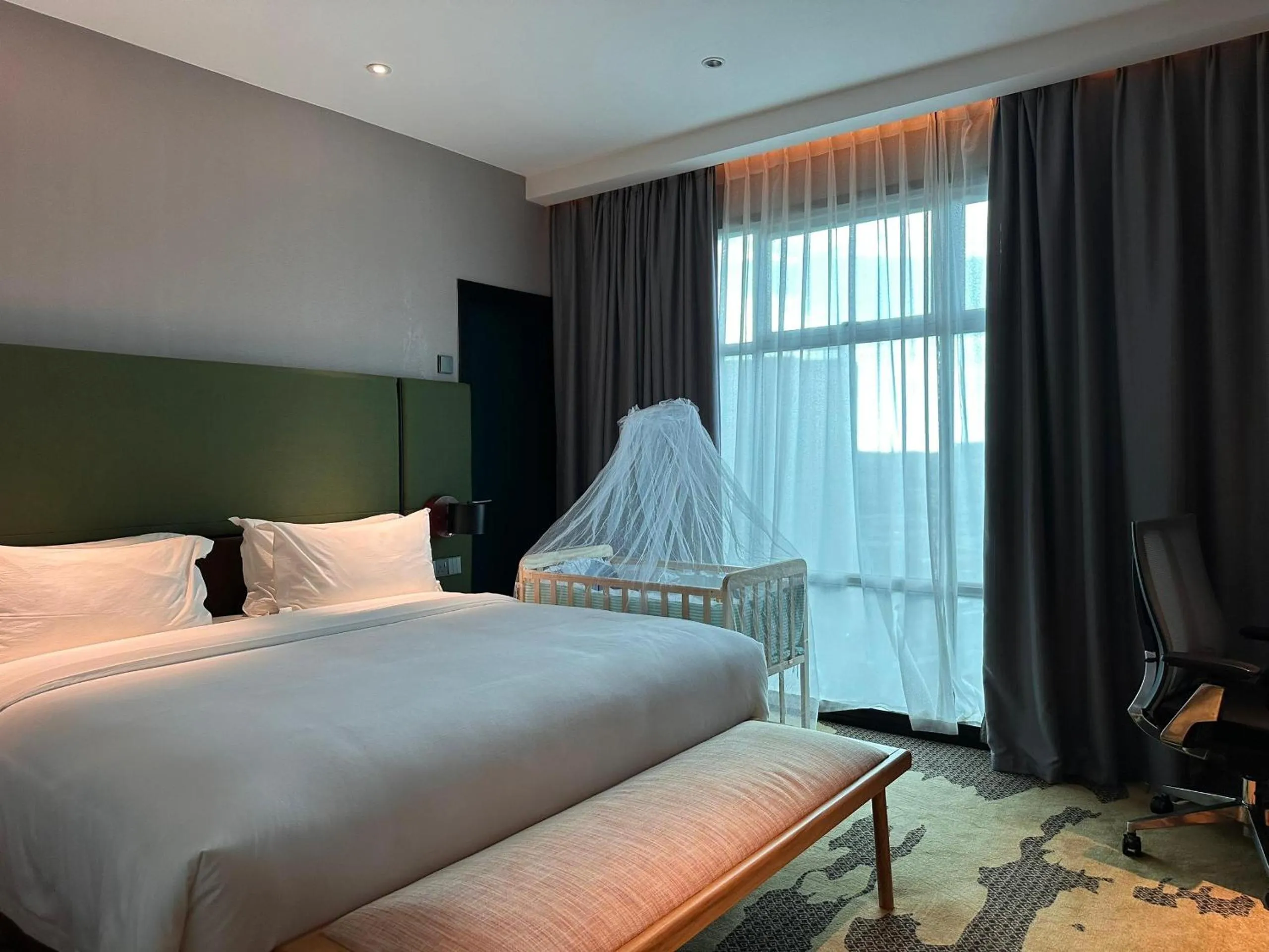 Bed in King Park Hotel Kota Kinabalu