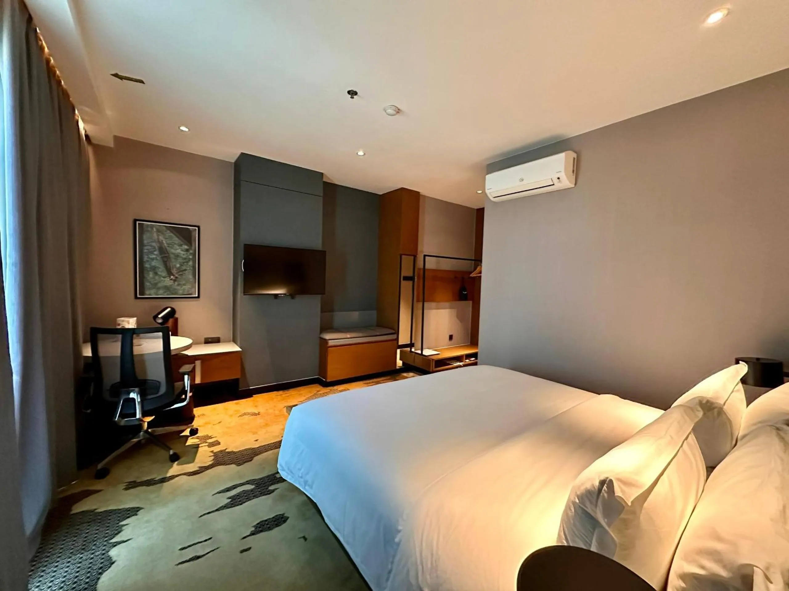 Bed in King Park Hotel Kota Kinabalu