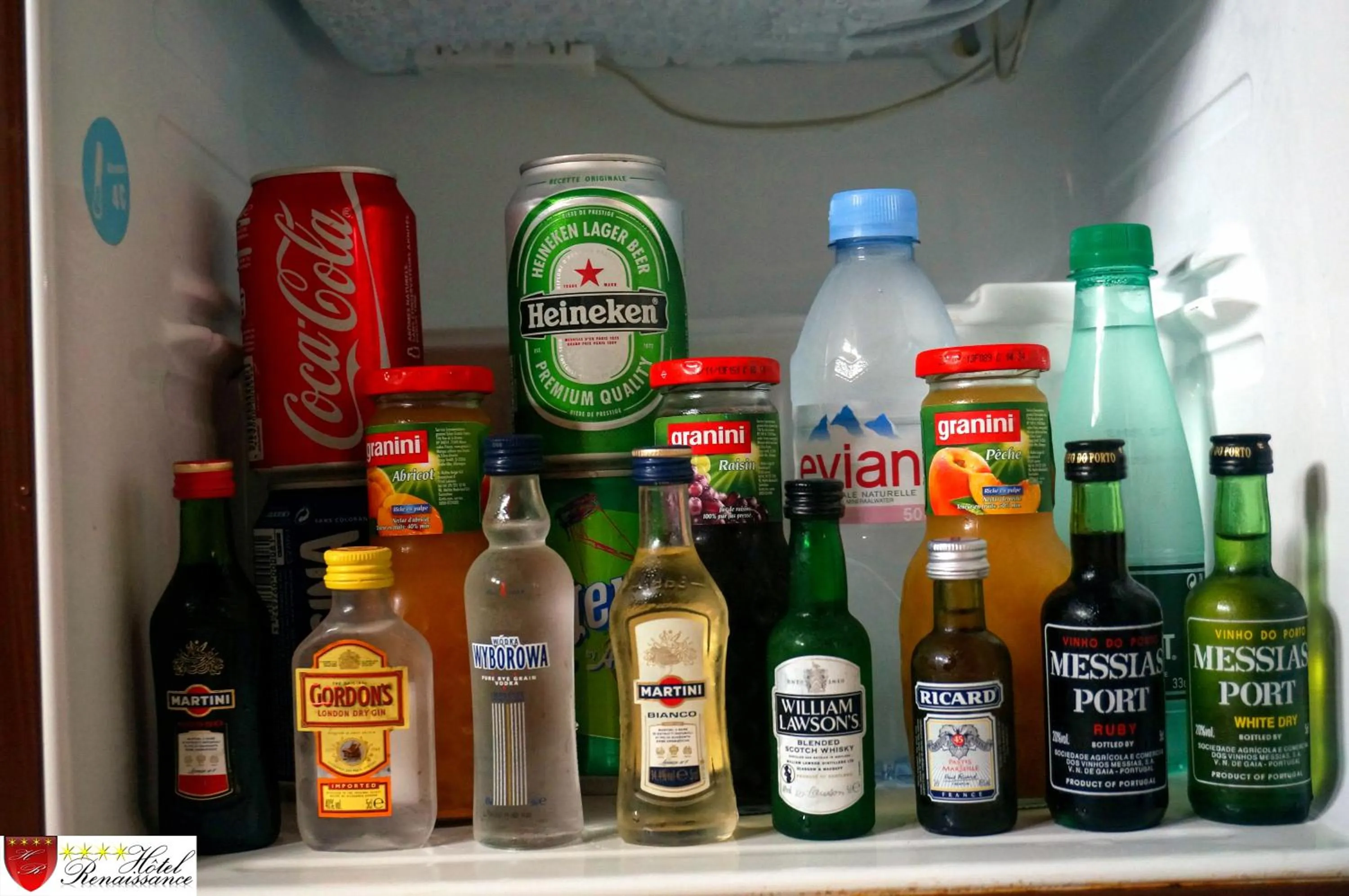 Bedroom in Hôtel Renaissance