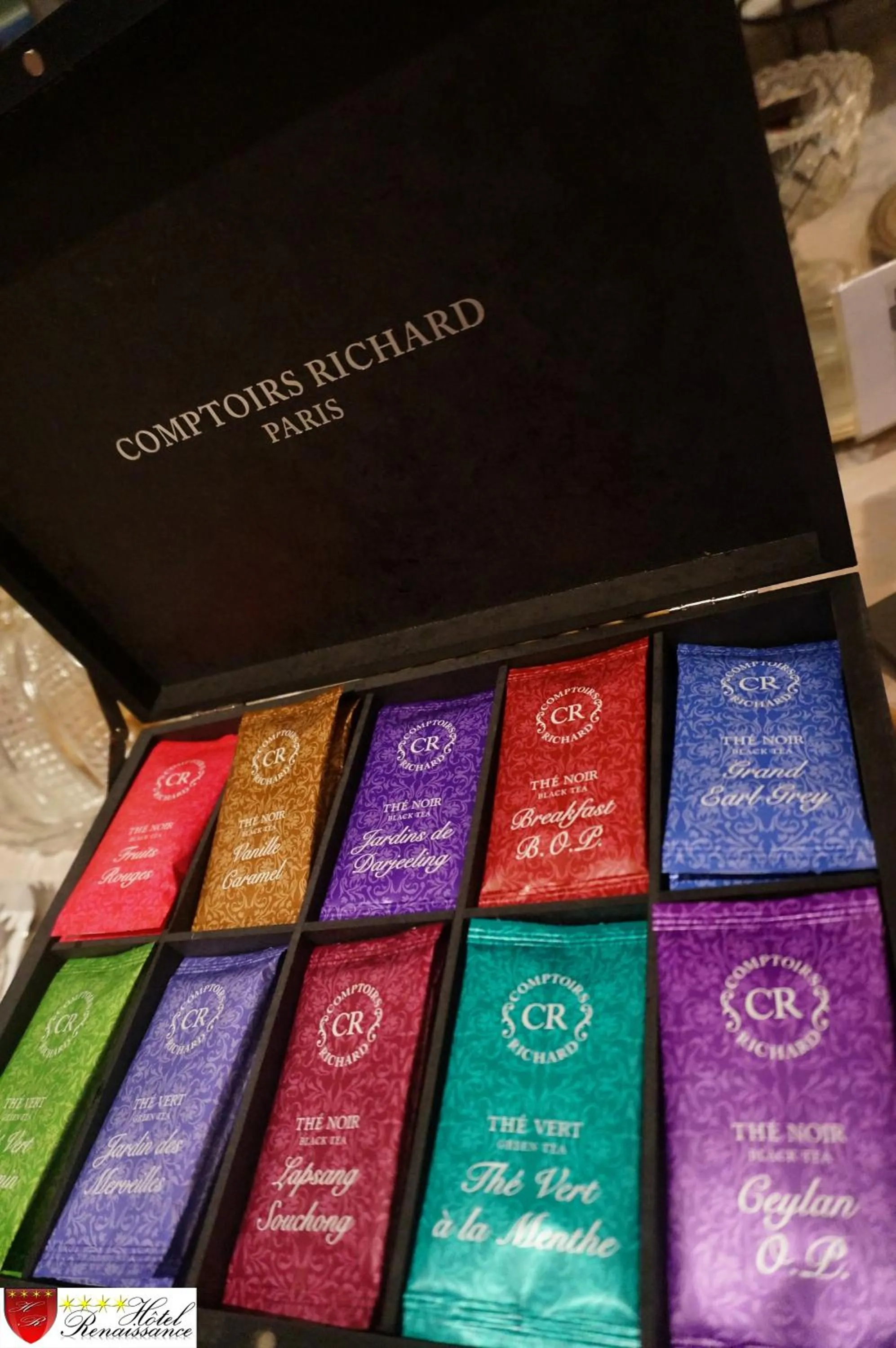 Breakfast in Hôtel Renaissance