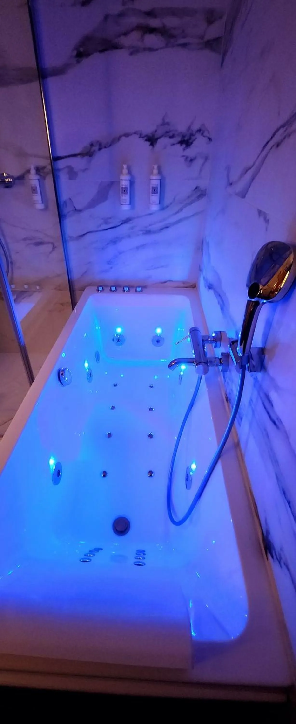 Bathroom in Hôtel Renaissance