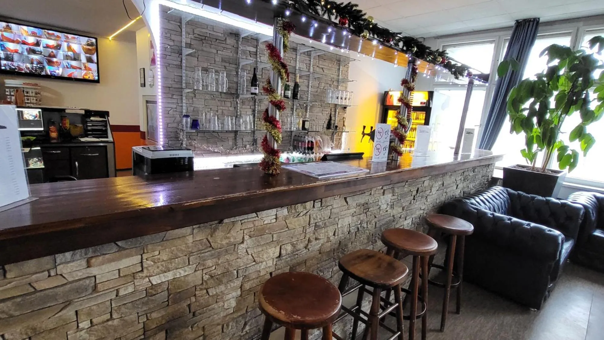 Lounge or bar in Metropol Hostel Berlin