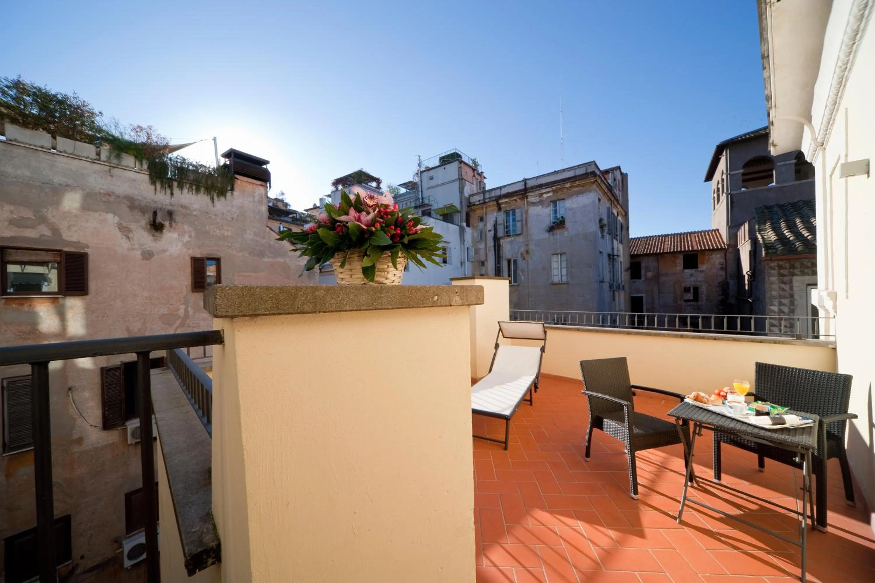 Day in Navona Palace Luxury Inn