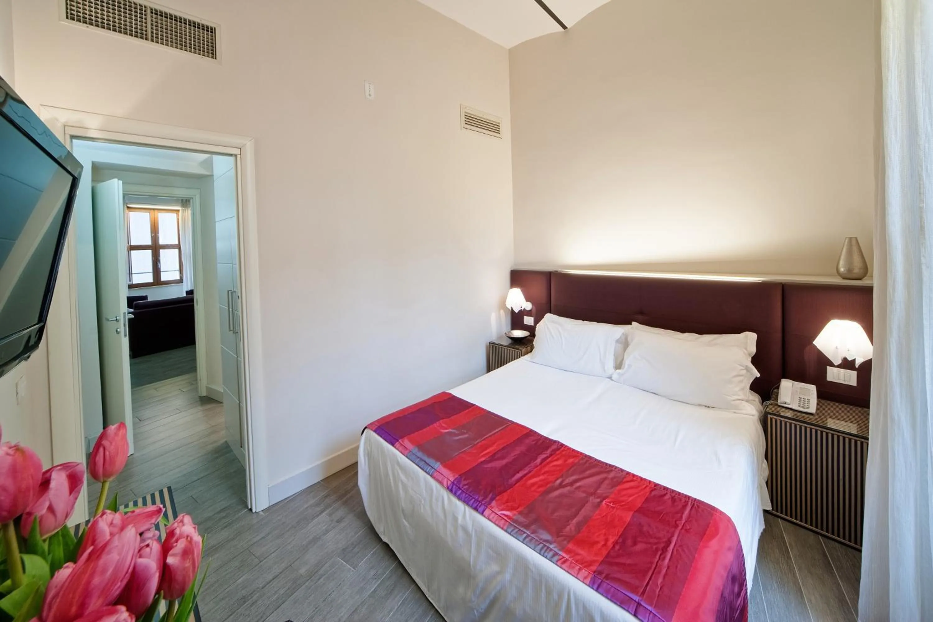 Day, Bed in Navona Palace Luxury Inn