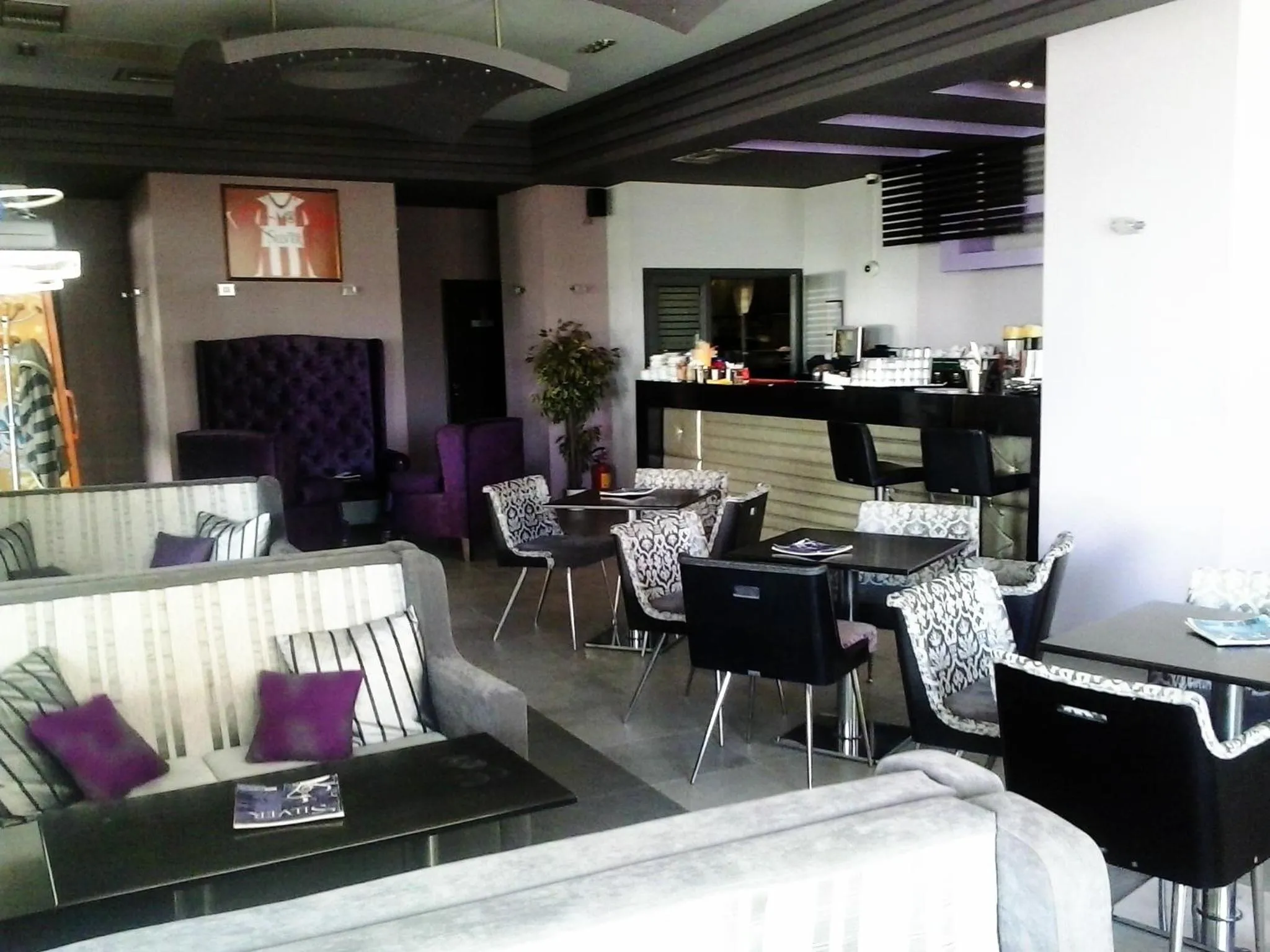 Lounge or bar in Hotel Kipseli
