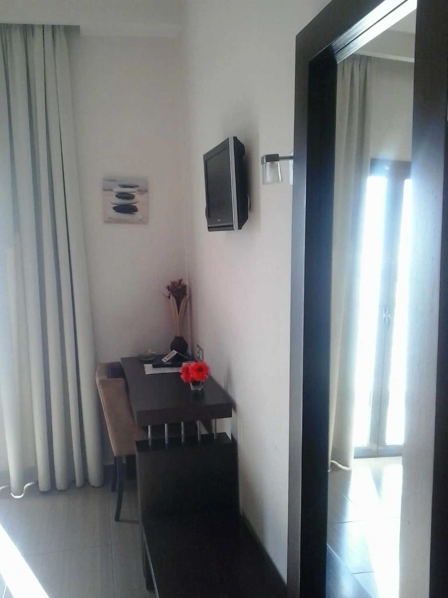 Photo of the whole room in Hotel Kipseli