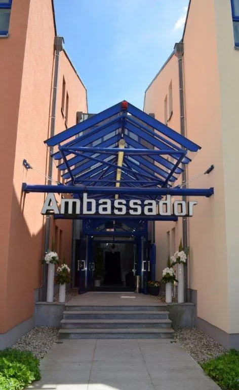 Facade/entrance in Ambassador Apparthotel